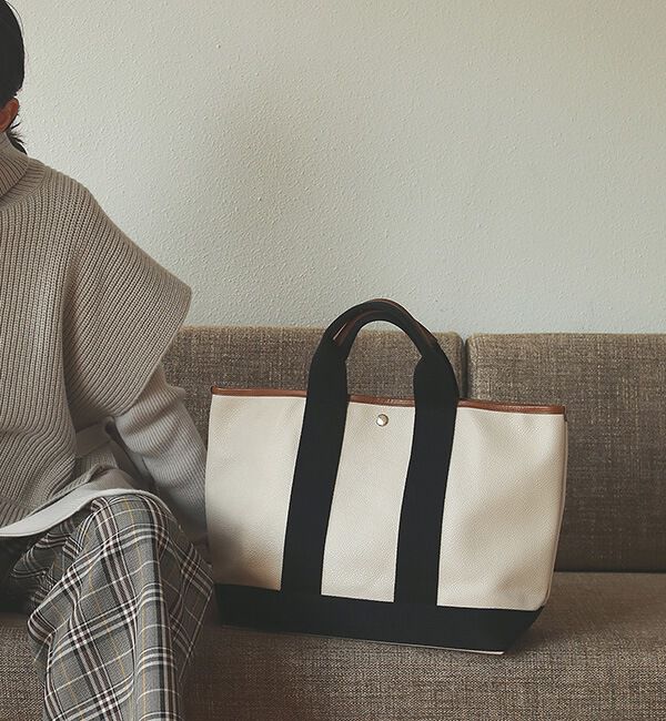 TOPKAPI BREATH「スコッチグレインネオレザー A4トートバッグ【VERY 掲載】」|トートバッグ|クリーム