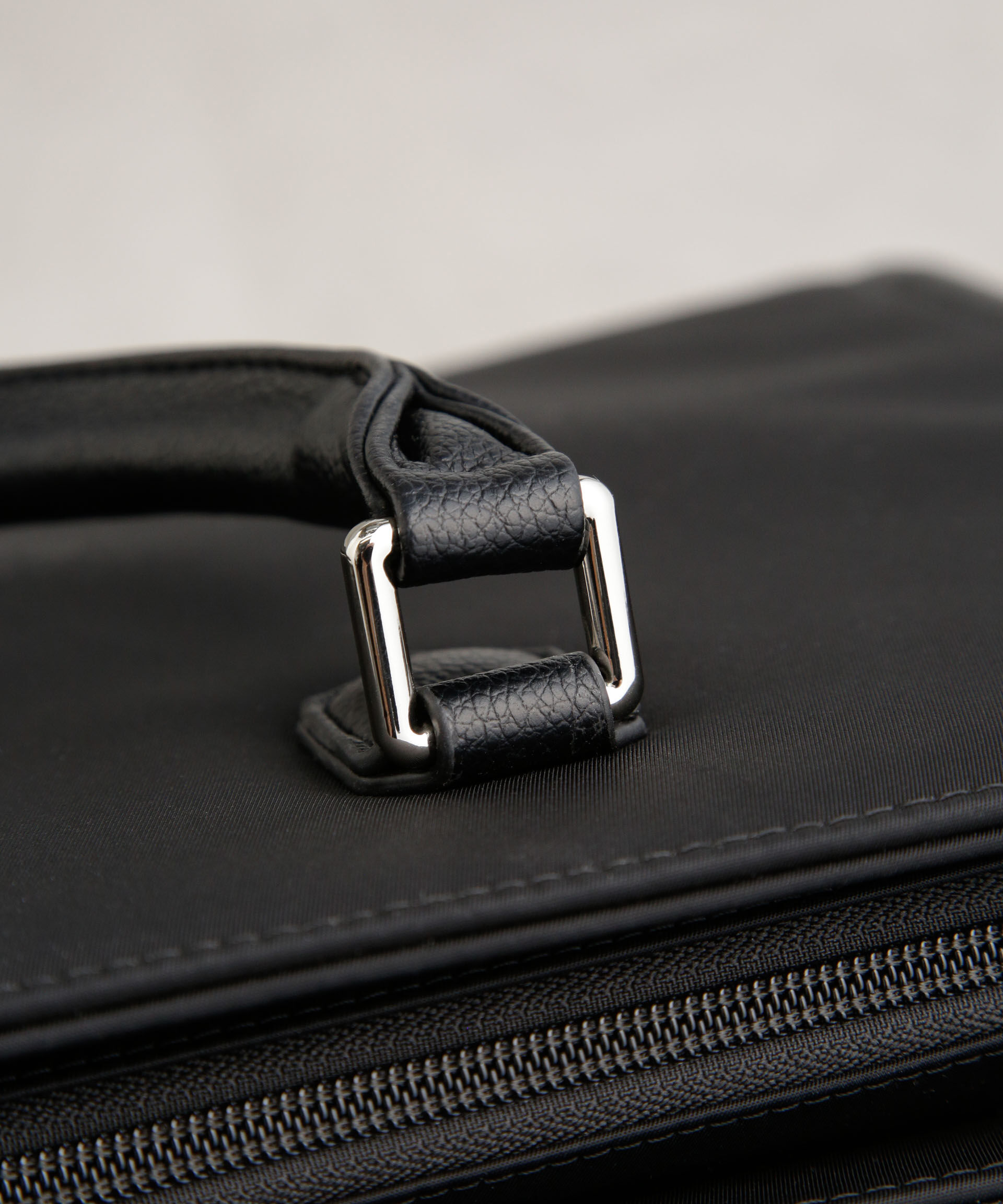 nano･universe「マルチモバイルブリーフケース」|ショルダー・メッセンジャー|