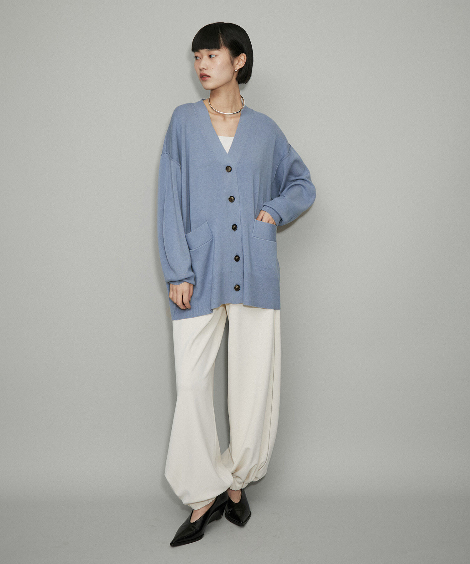 ADAM ET ROPE'「【WEB限定】カシミヤ混Vネックフォルムスリーブカーディガン」|カーディガン|