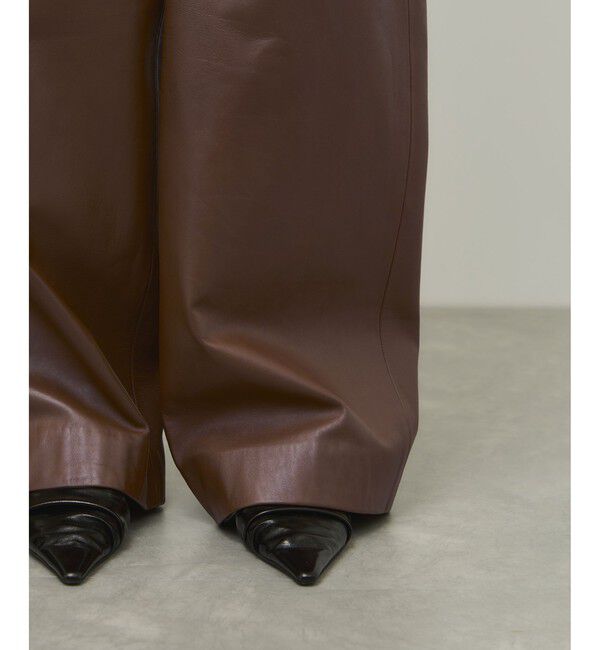 ADAM ET ROPE'「【EMOELLE】レザーパンツ」|チノ|