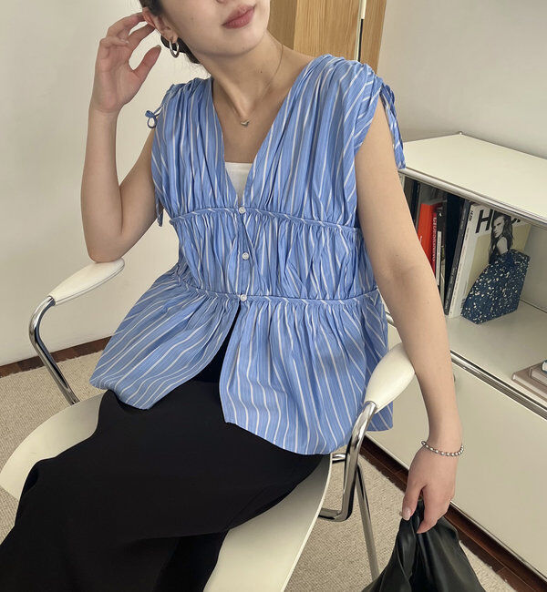  「ギャザーVノースリシャツ」|シャツ・ブラウス|ブルー