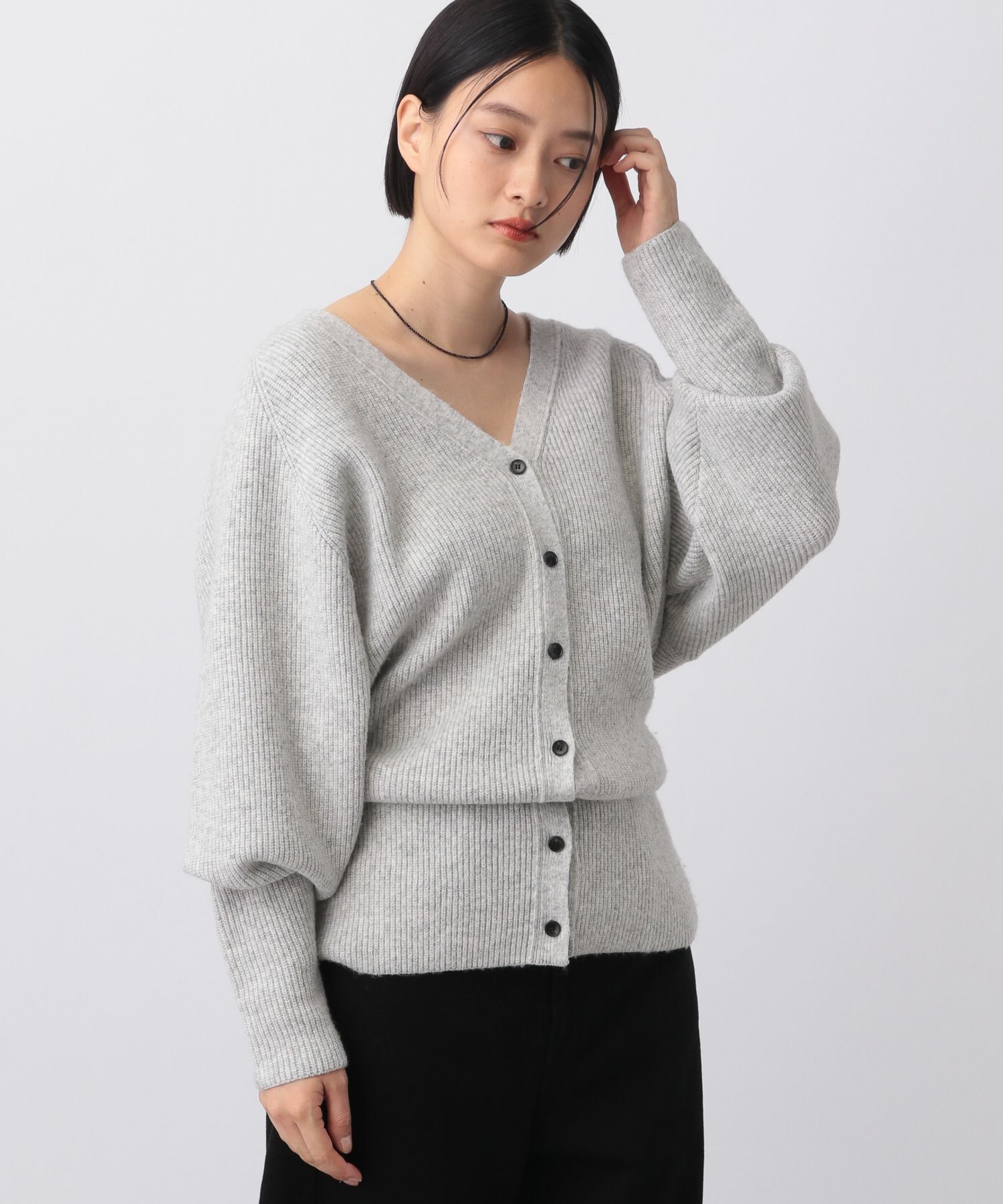 A part by 「ウエストシェイプVネックカーディガ」|ニット・セーター|