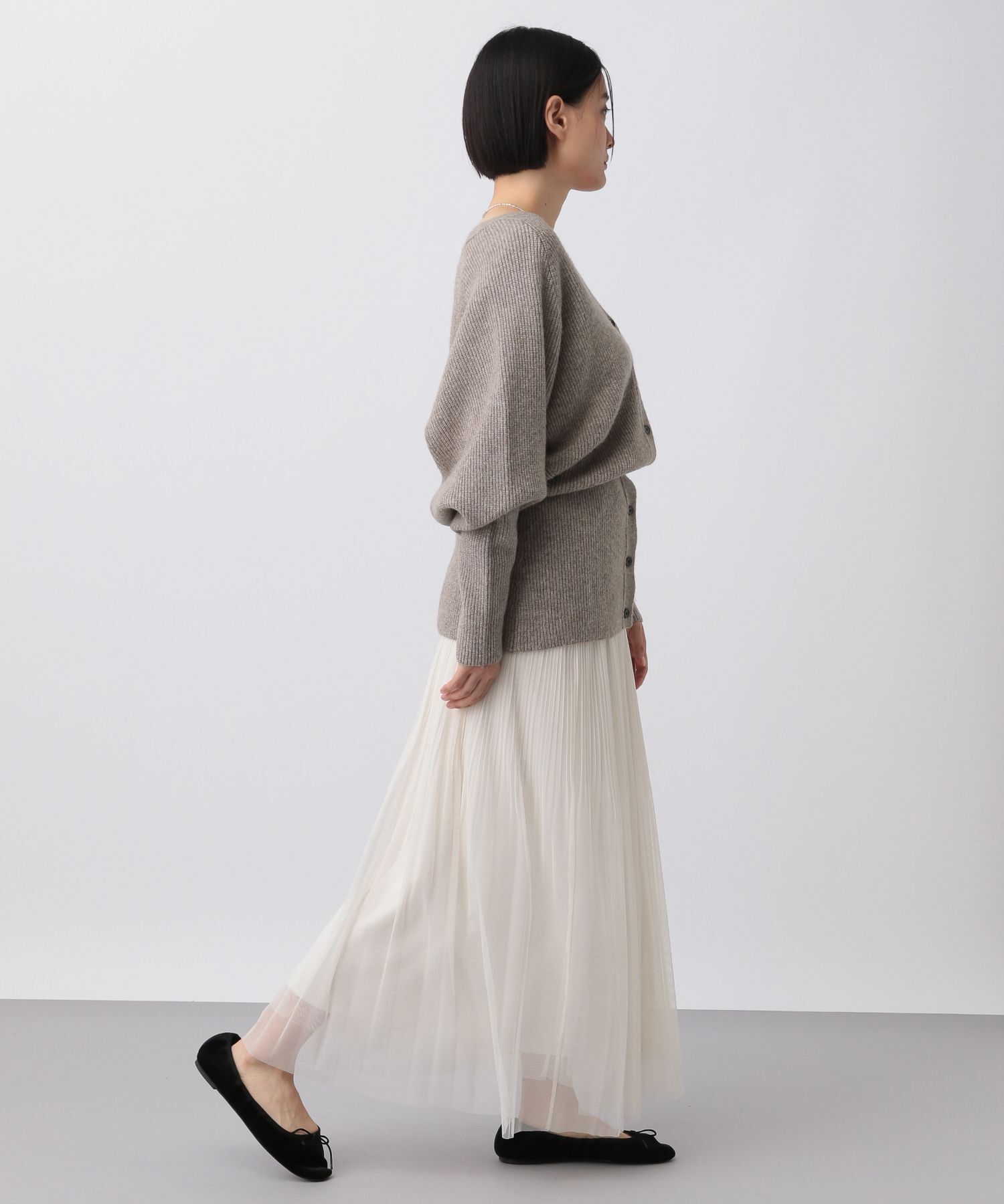 A part by 「ウエストシェイプVネックカーディガ」|ニット・セーター|