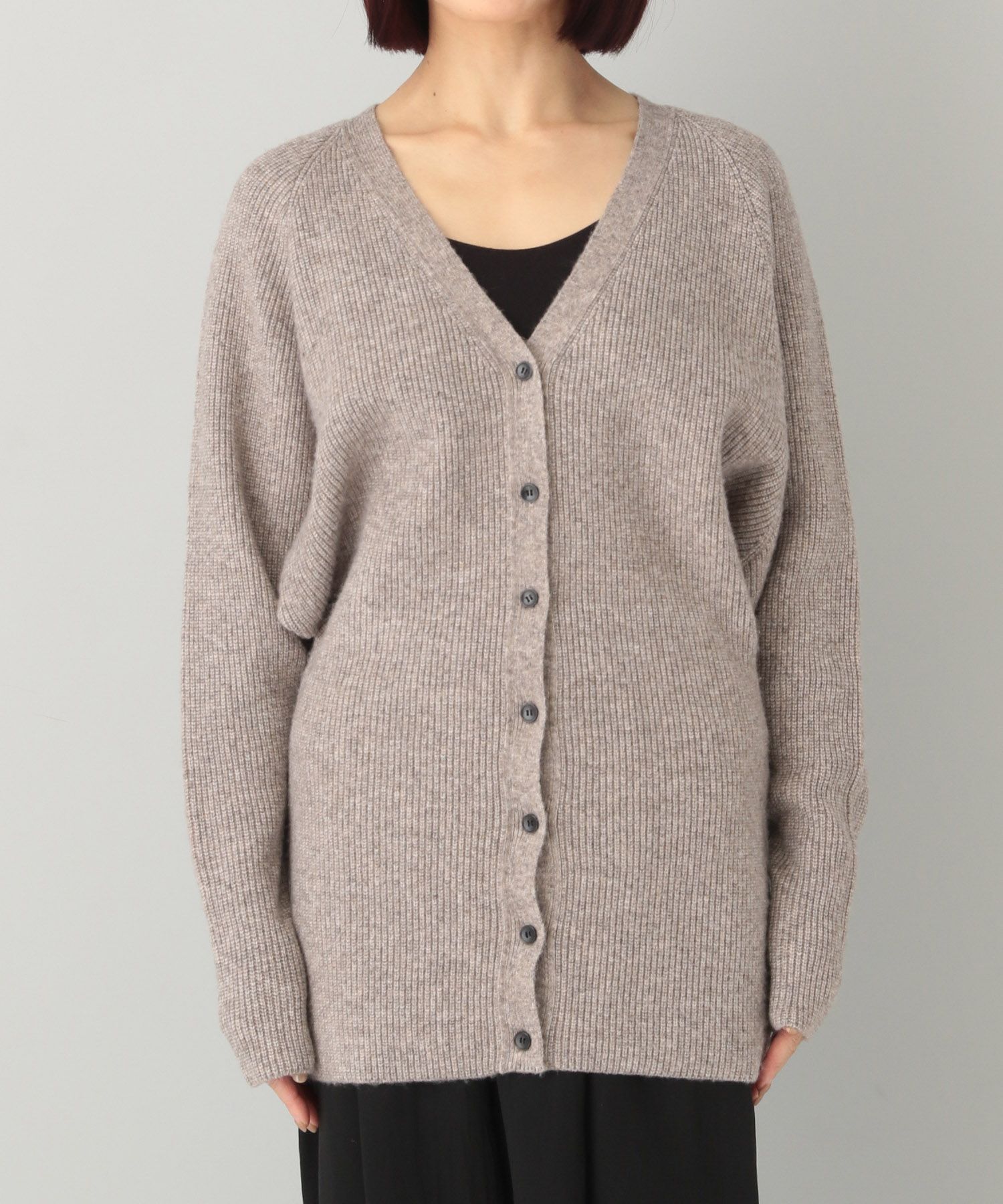 A part by 「ウエストシェイプVネックカーディガ」|ニット・セーター|
