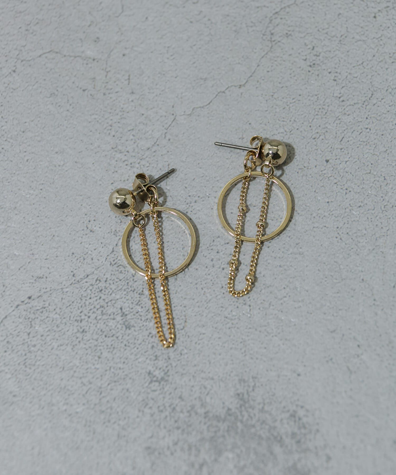 SMELLY「チェーンサークルピアス」|ピアス|ゴールド