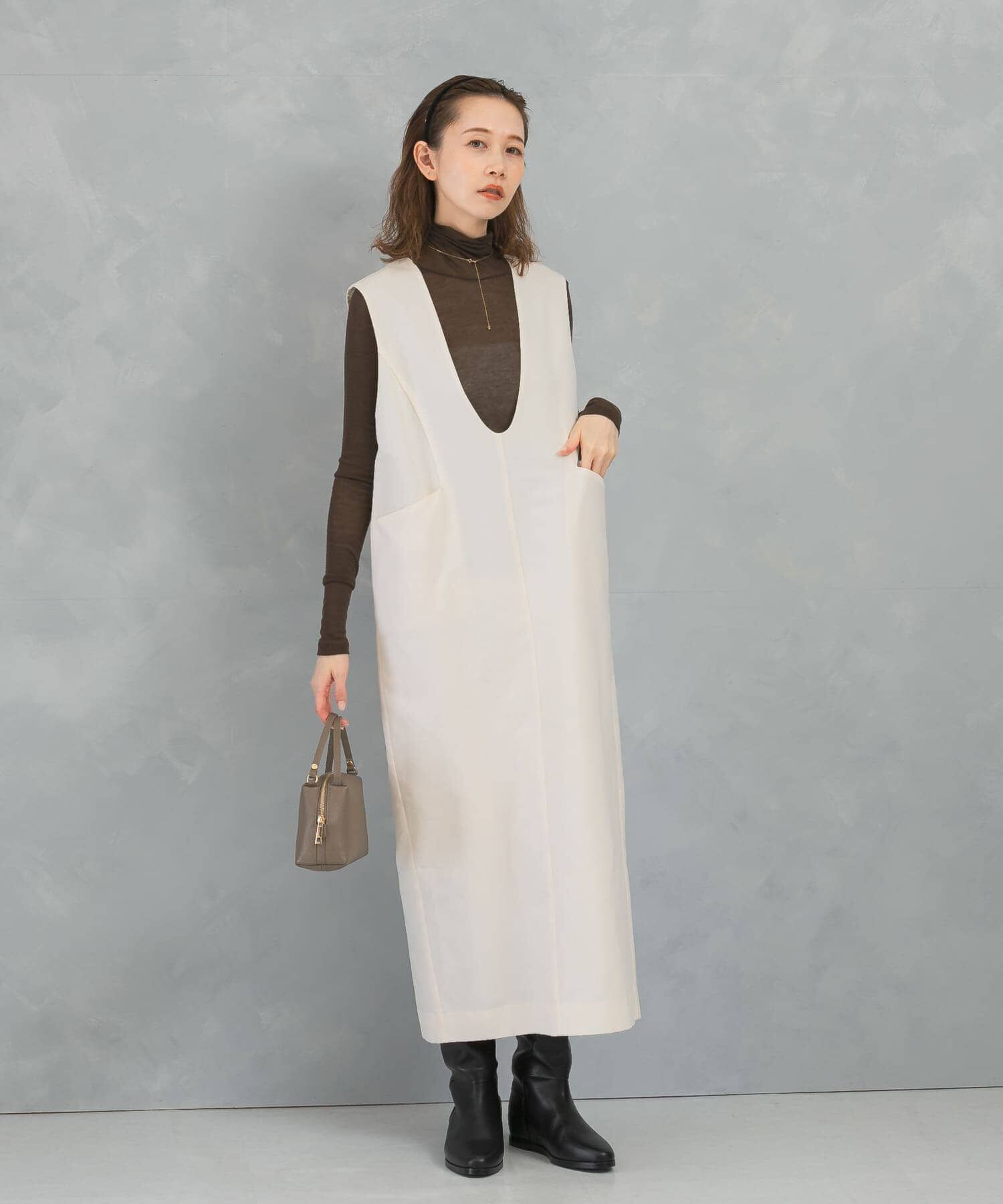 URBAN RESEARCH ROSSO「Uネックフォルムジャンパーワンピース」|ワンピース|オフホワイト