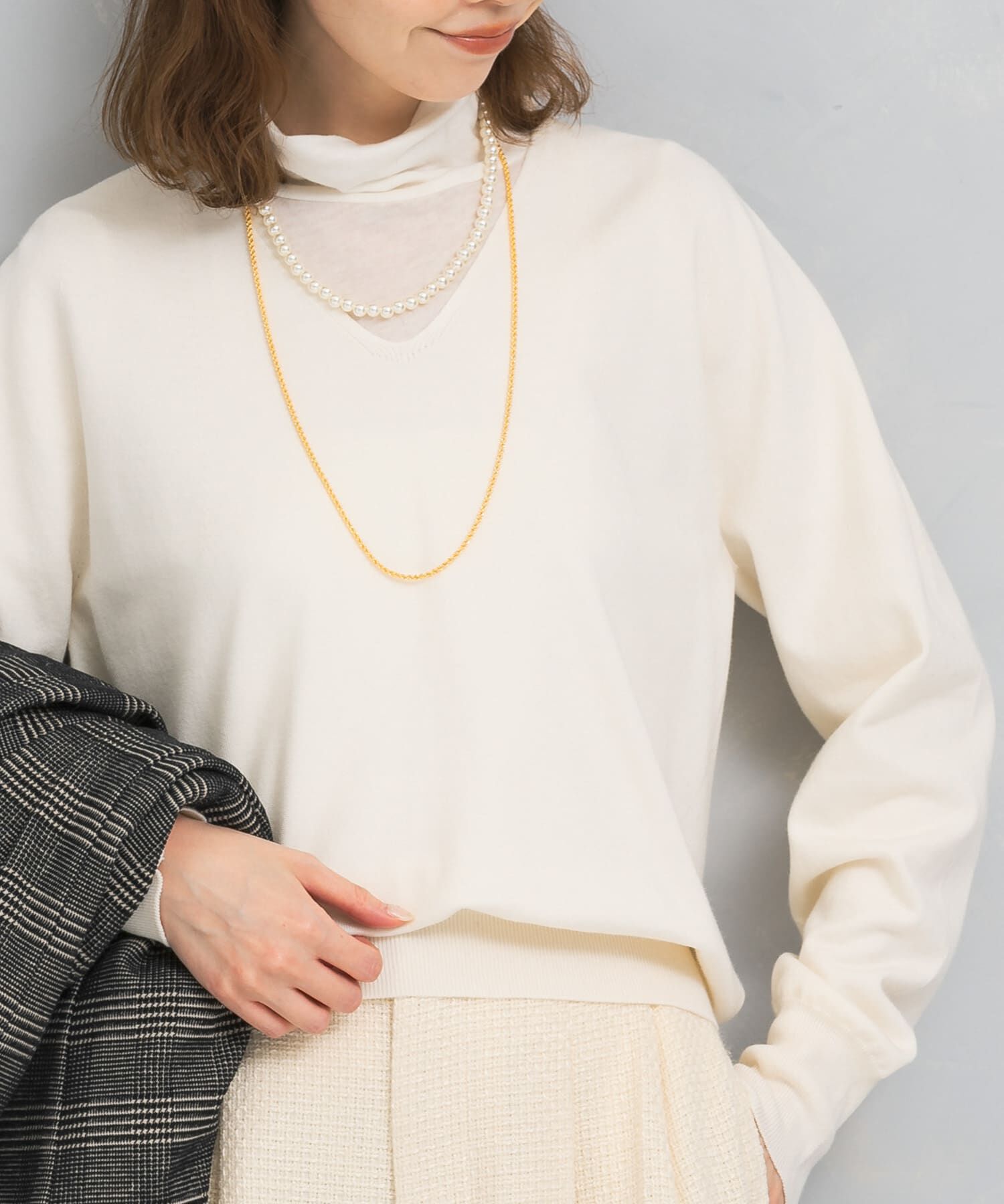 URBAN RESEARCH ROSSO「アンチピリングVネックシームレスニット」|ニット・セーター|アイボリー