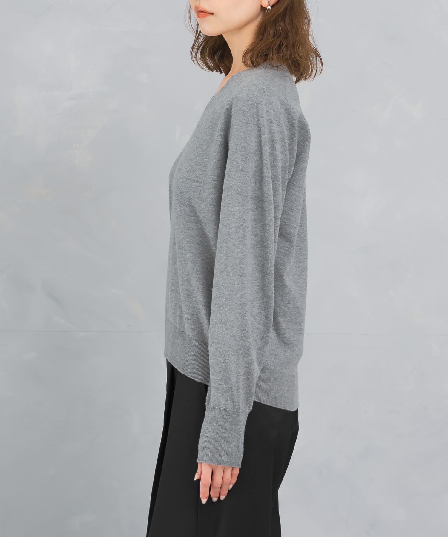 URBAN RESEARCH ROSSO「アンチピリングVネックシームレスニット」|ニット・セーター|