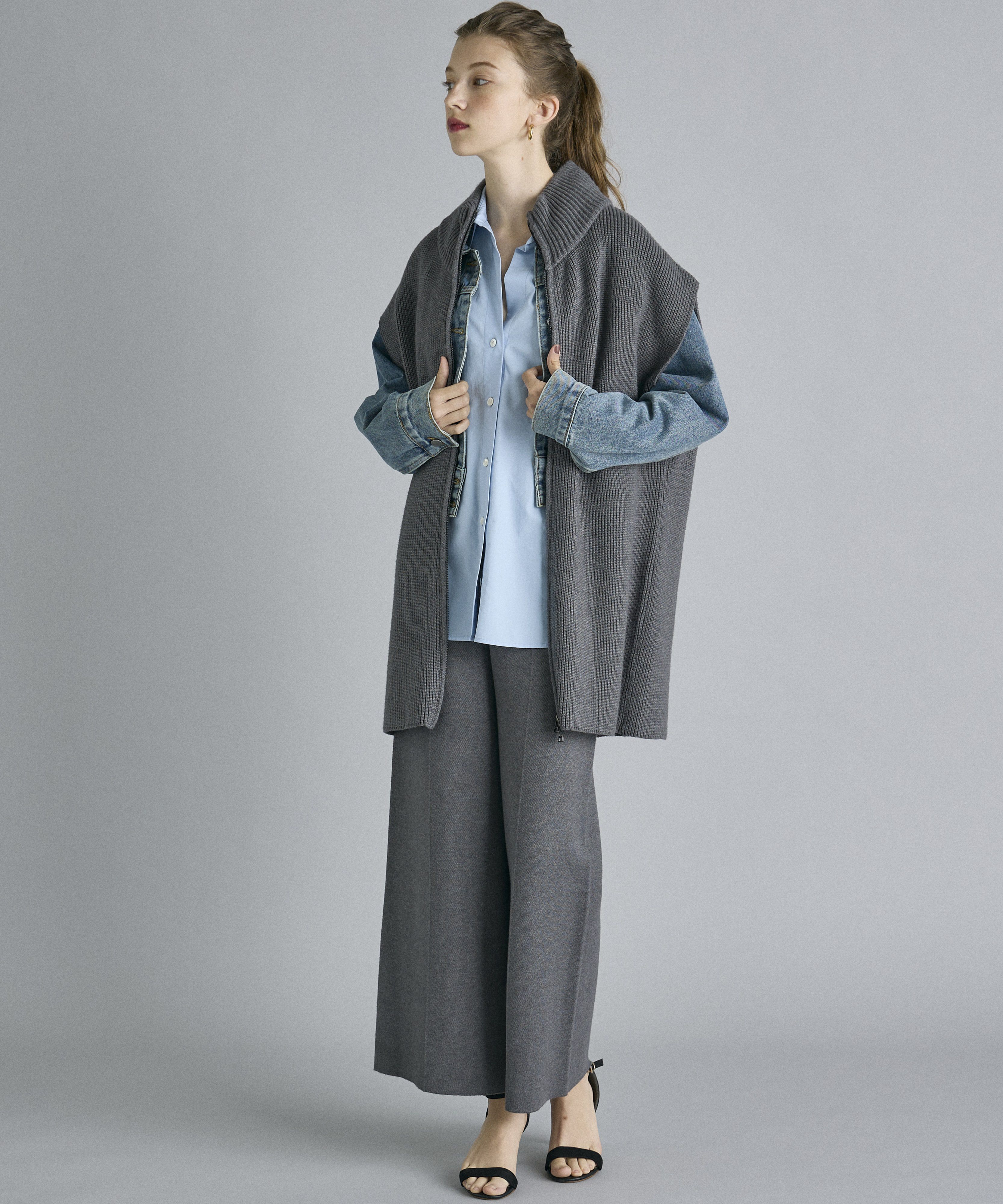 INED「《INED CLARO》ジップアップジレニットアップ」|カーディガン|