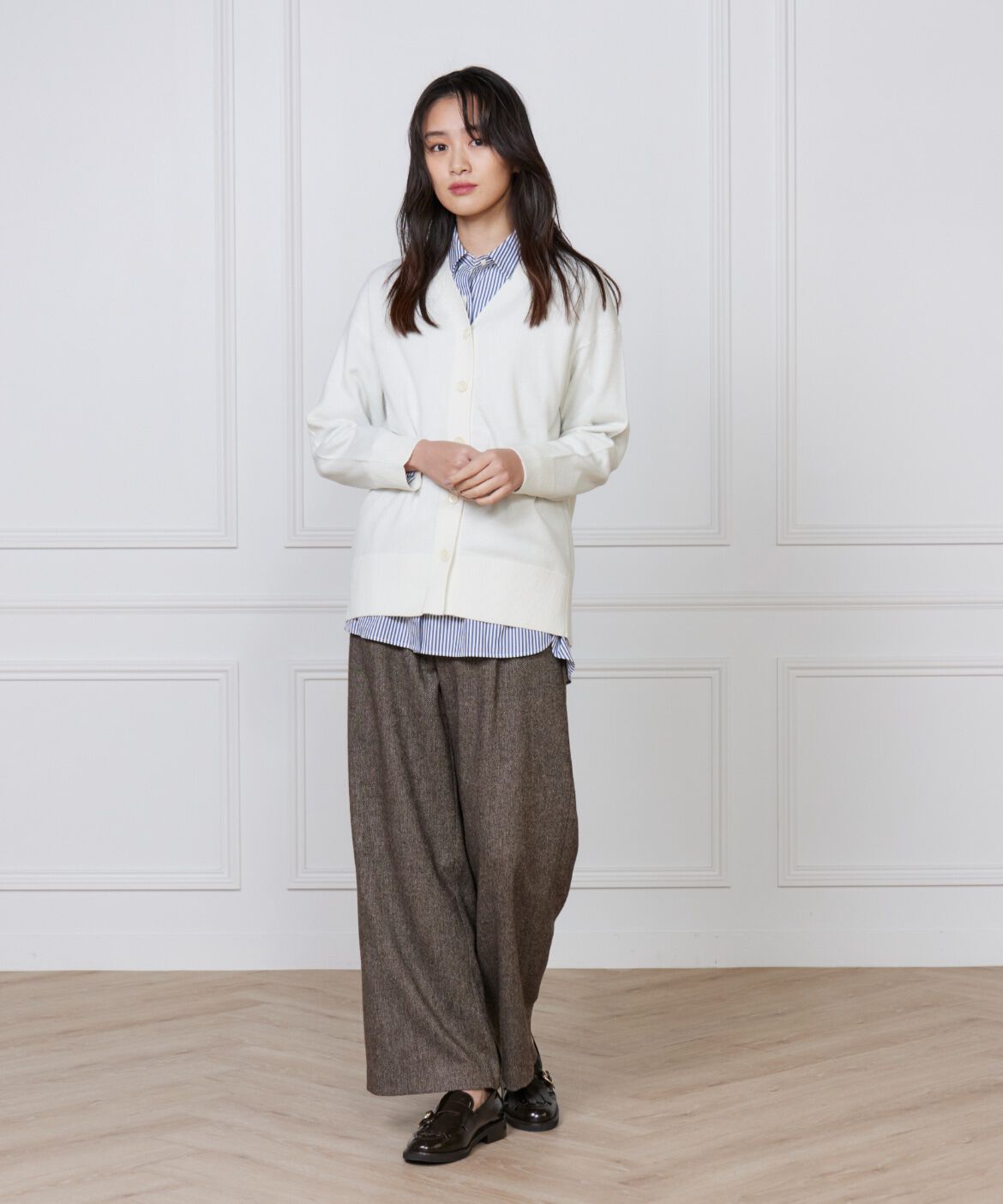 DAY by DAY it&rsquo;s international「カシミヤ混Vネックカーディガン《CASH5》」|カーディガン|