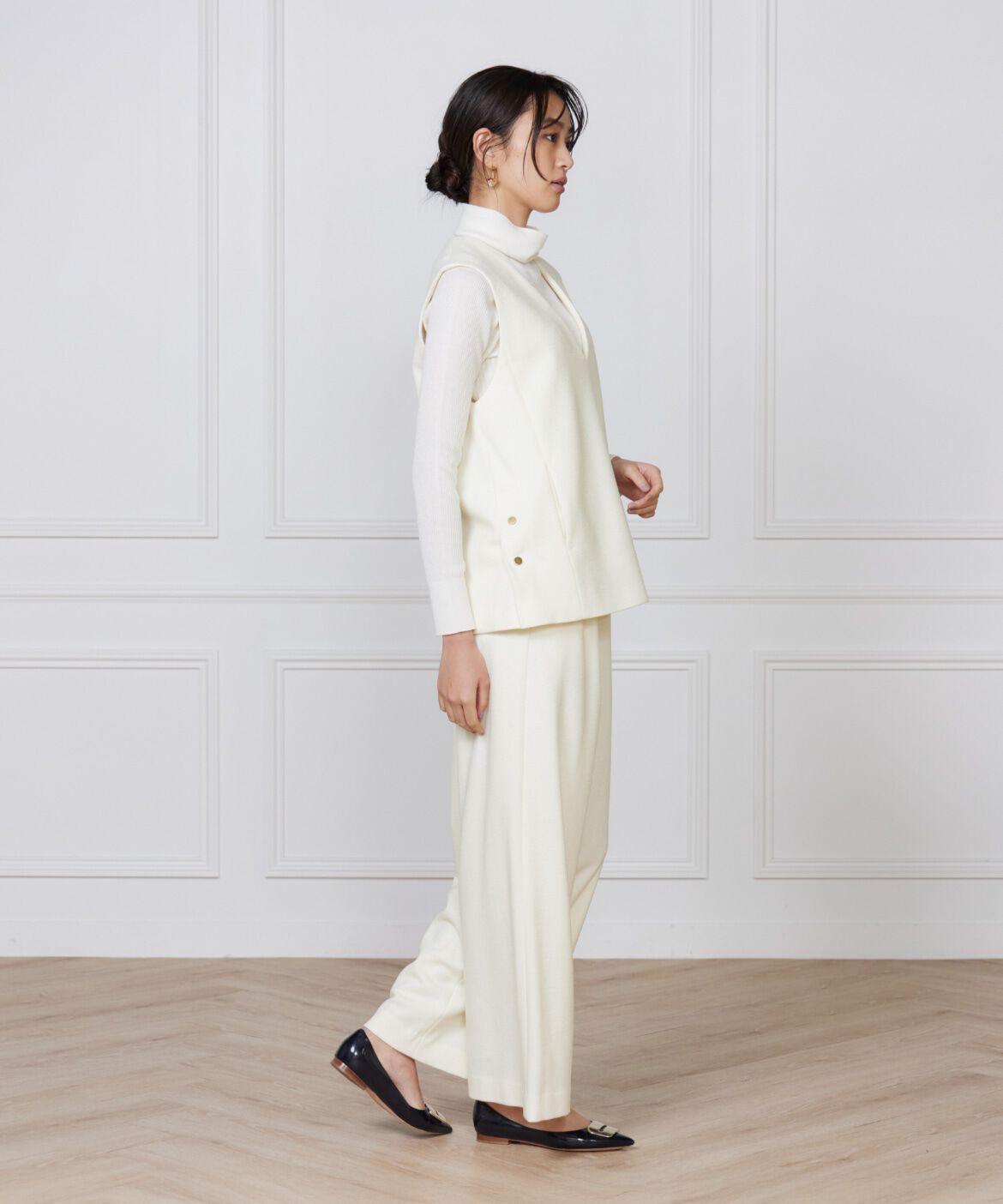 7-IDconcept.「《大きいサイズ》Vネックプルオーバージレ」|ダウンベスト・ベスト|