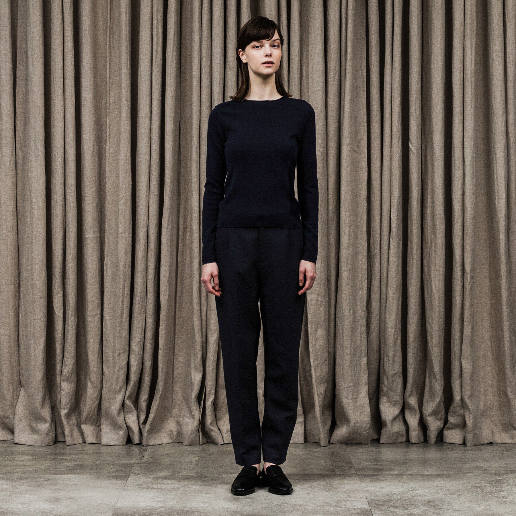 UNTITLED「シルキーダブルクロスパンツ」|その他|