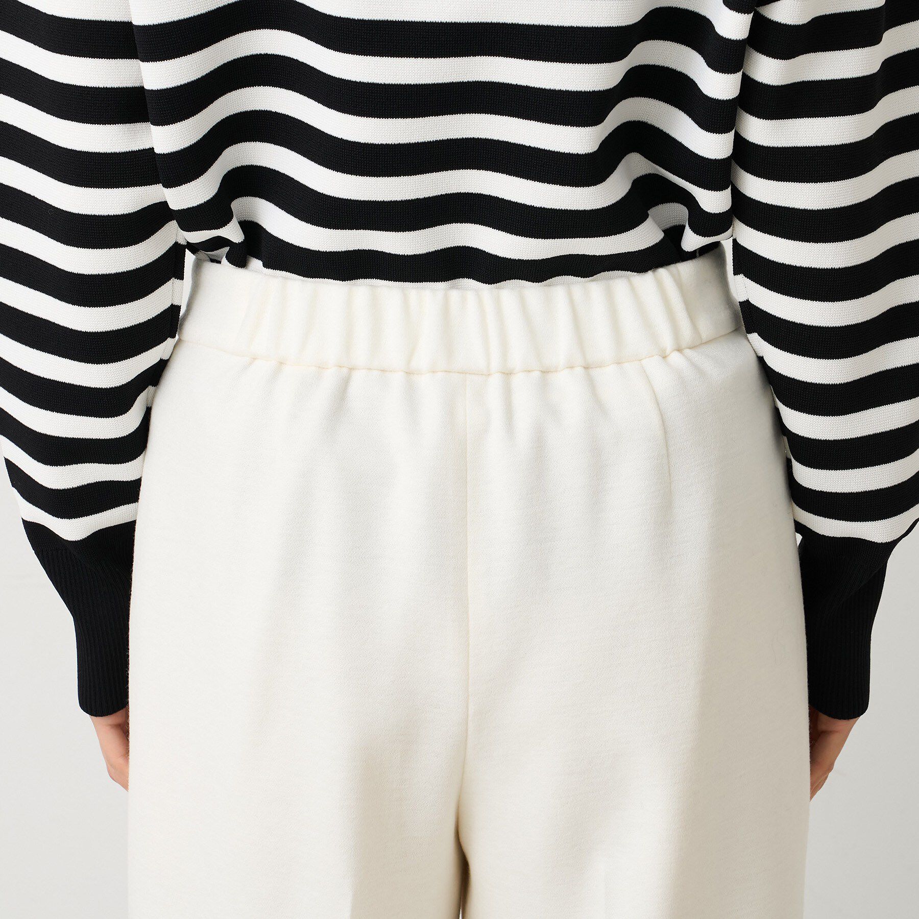 UNTITLED「【後ろウエストゴム】ミルドスムースクロップドワイドパンツ」|その他|