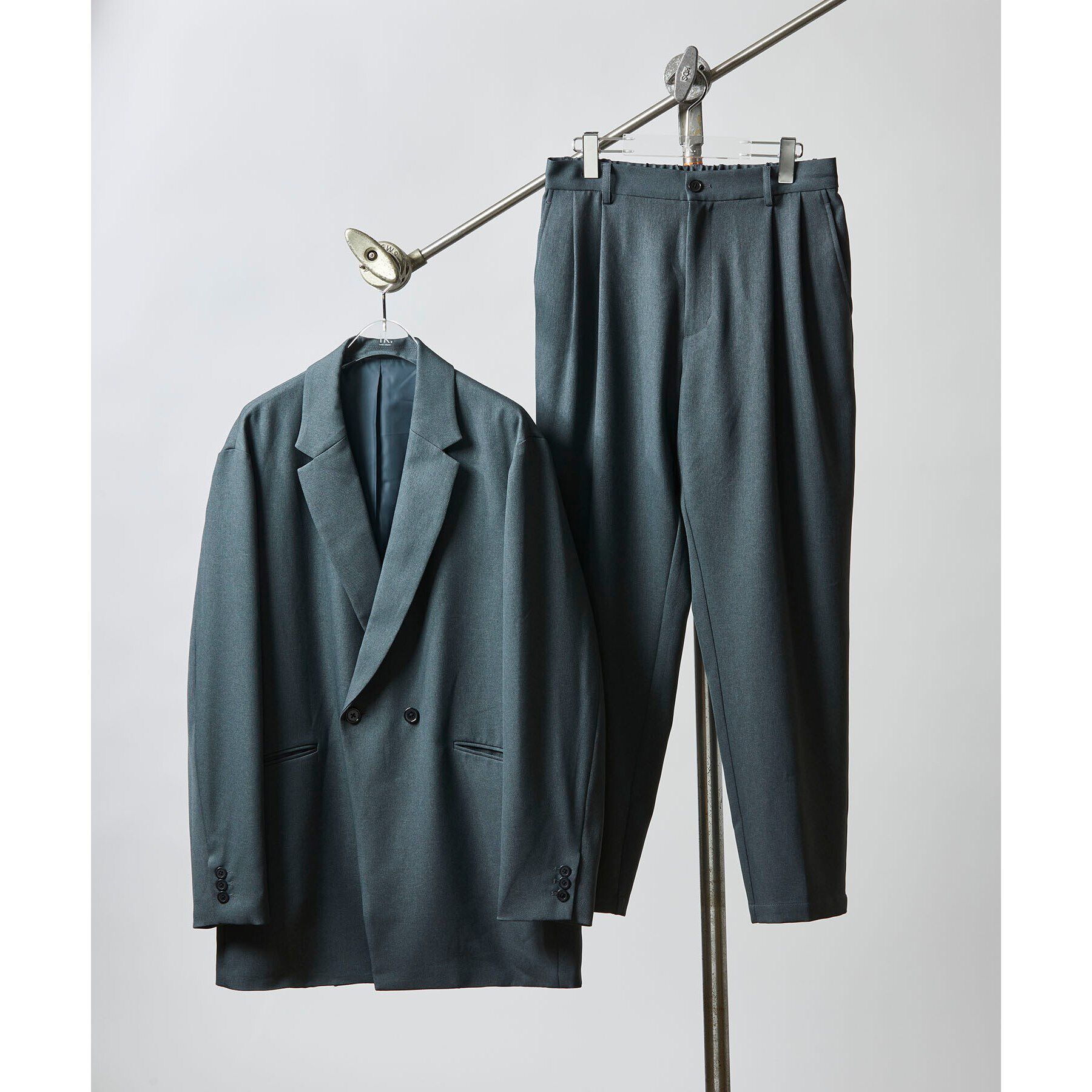 tk.TAKEO KIKUCHI「【WEB限定】2点セット　オーバーラフセミダブルセットアップ（ダブル＆シングルジャケット）」|スーツ|グリーン(023)