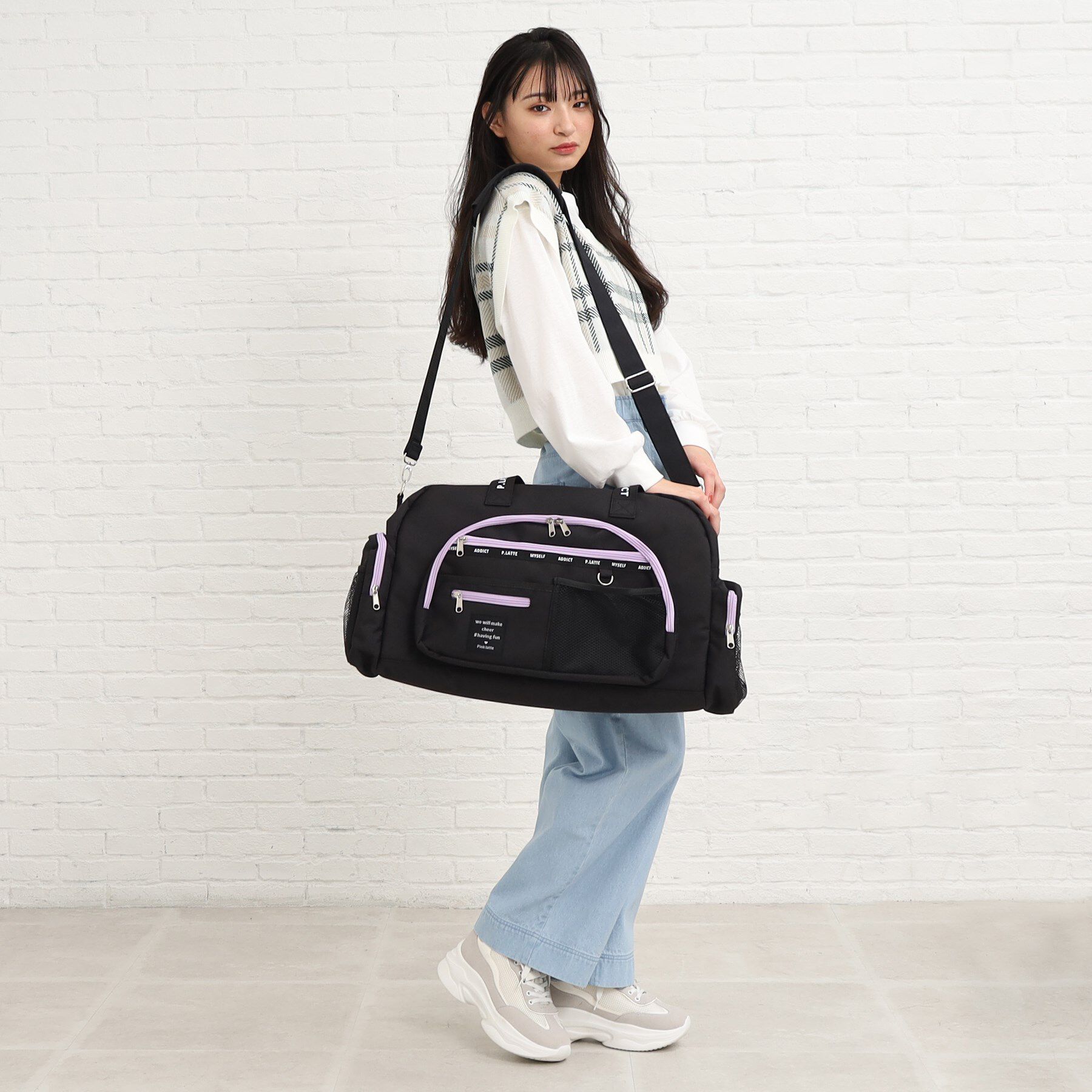 PINK-latte「【容量約45L】13、000個突破！修学旅行マスト！トラベルボストン」|ボストンバッグ|