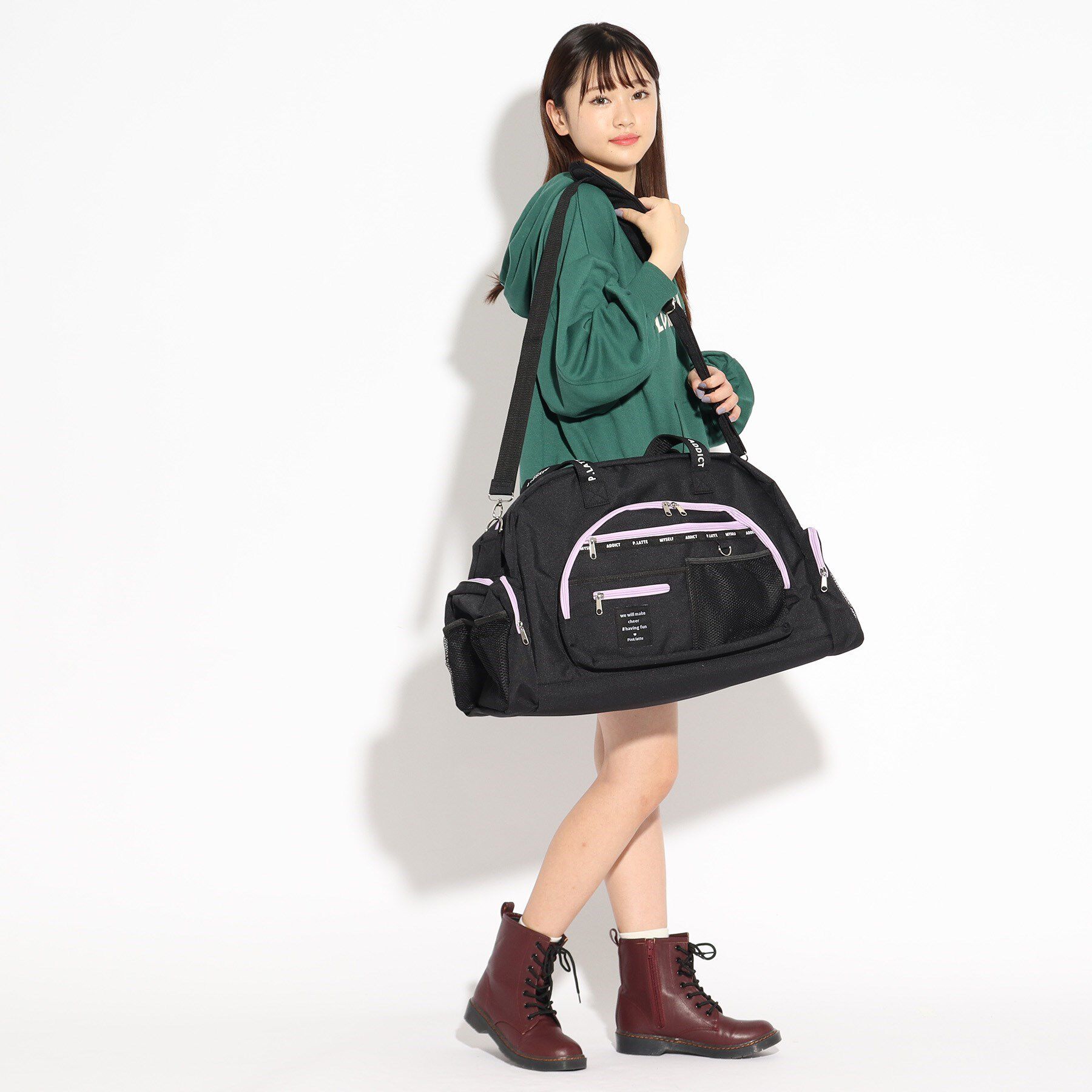 PINK-latte「【容量約45L】13、000個突破！修学旅行マスト！トラベルボストン」|ボストンバッグ|