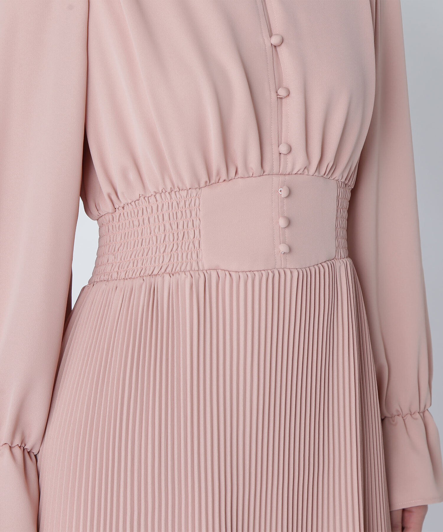  「Vネックプリーツワンピース」|ワンピース|