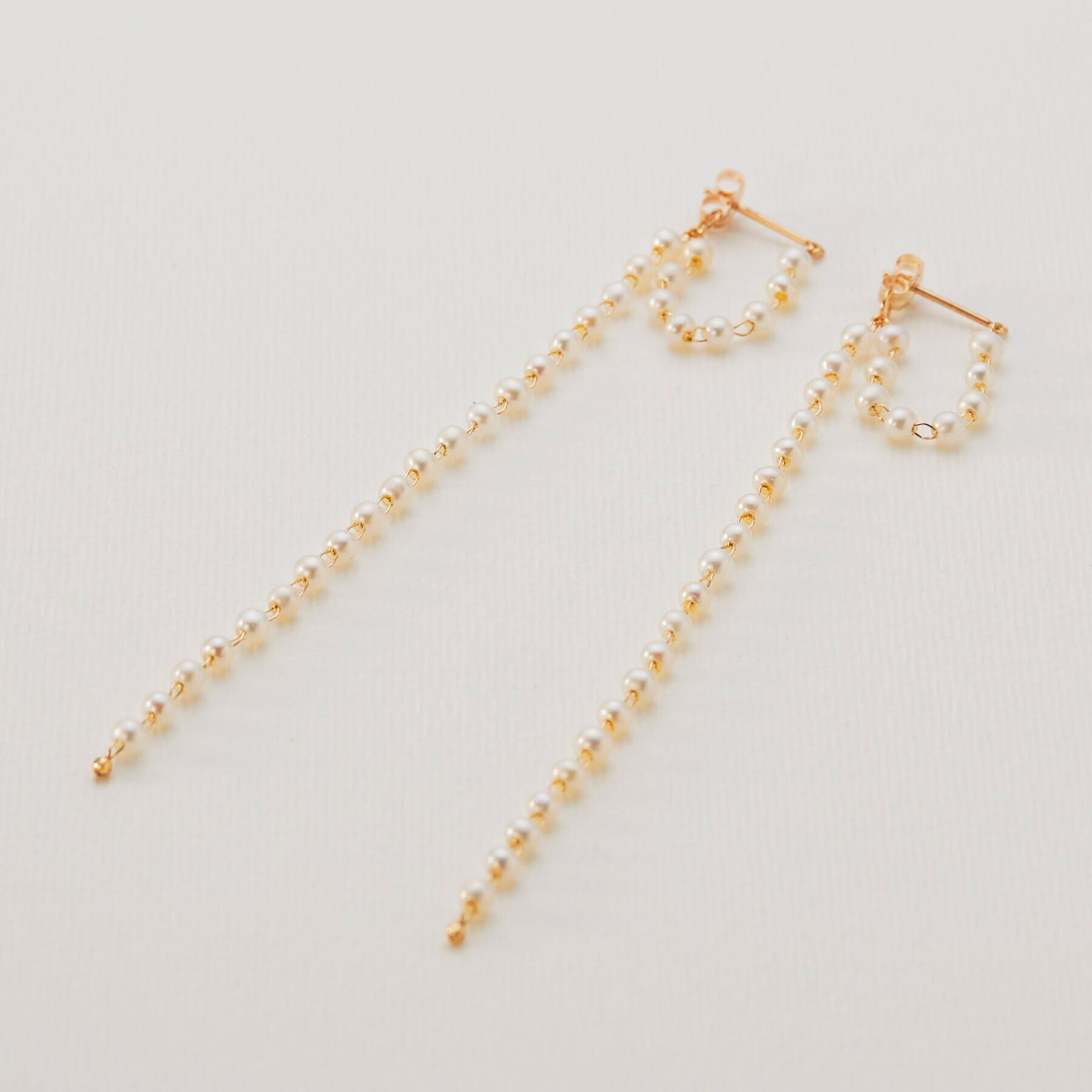 COCOSHNIK「K10パールチェーン ロングフープピアス」|ピアス|