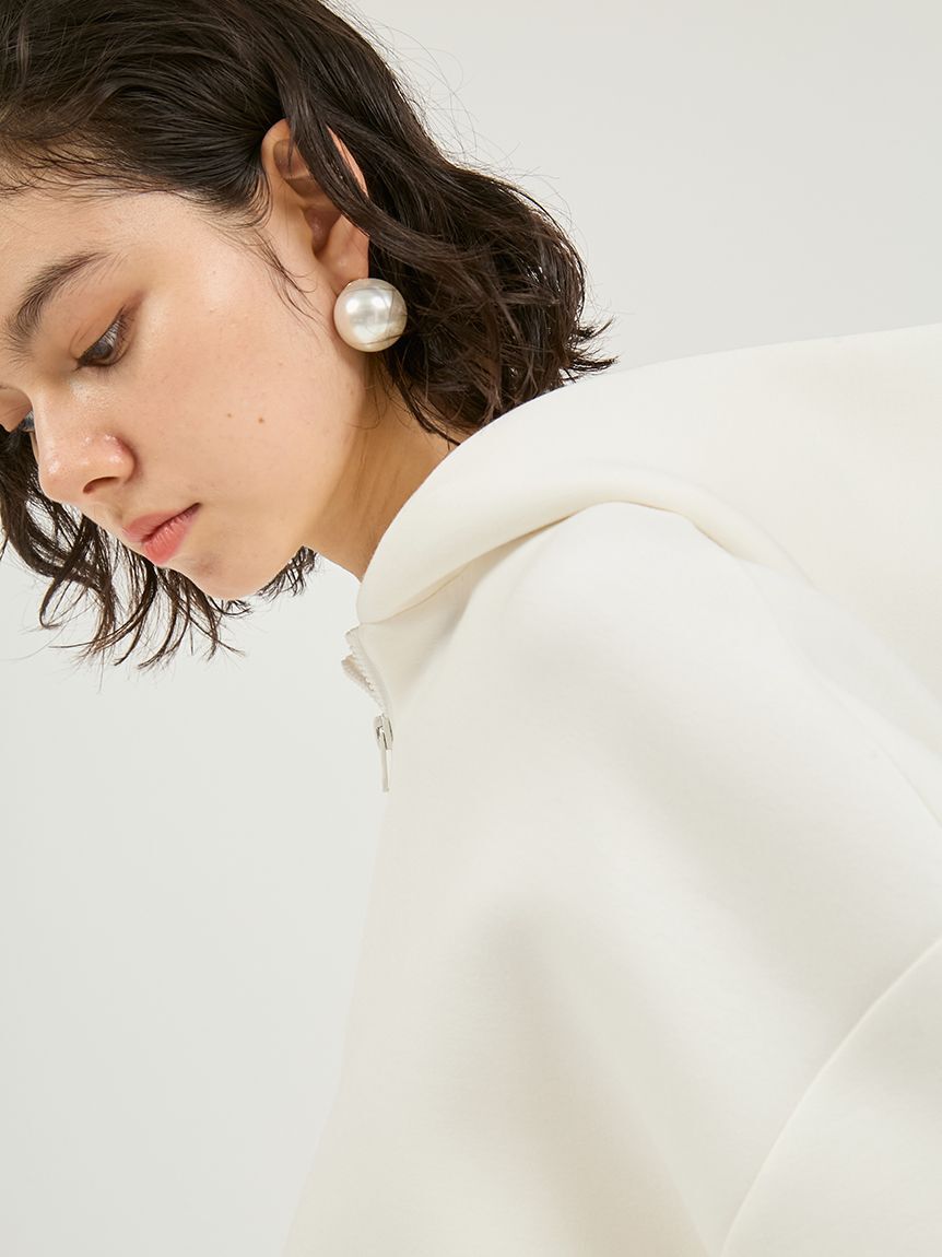 emmi atelier「【NEW YEAR'S SPECIAL ITEM】ダンボールフーディ&times;スカートセット」|ワンピース|