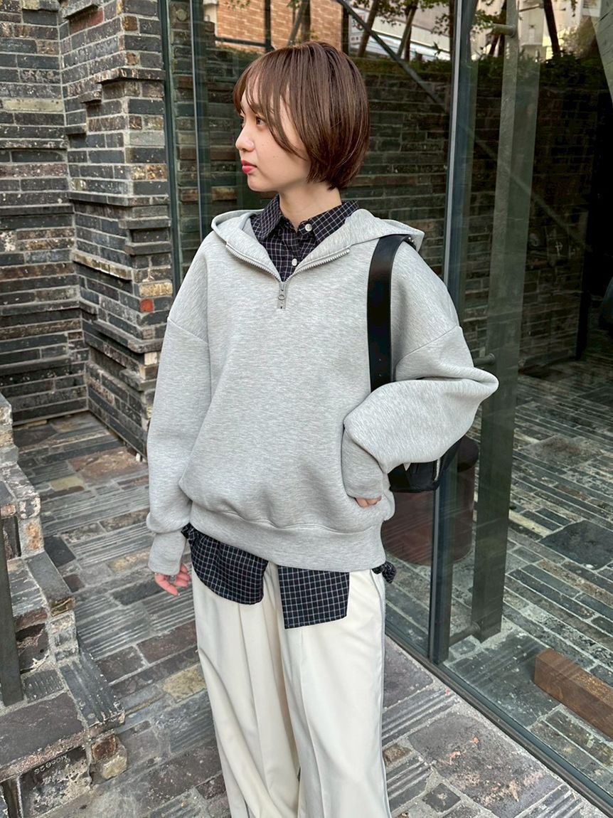 emmi atelier「【NEW YEAR'S SPECIAL ITEM】ダンボールフーディ&times;スカートセット」|ワンピース|