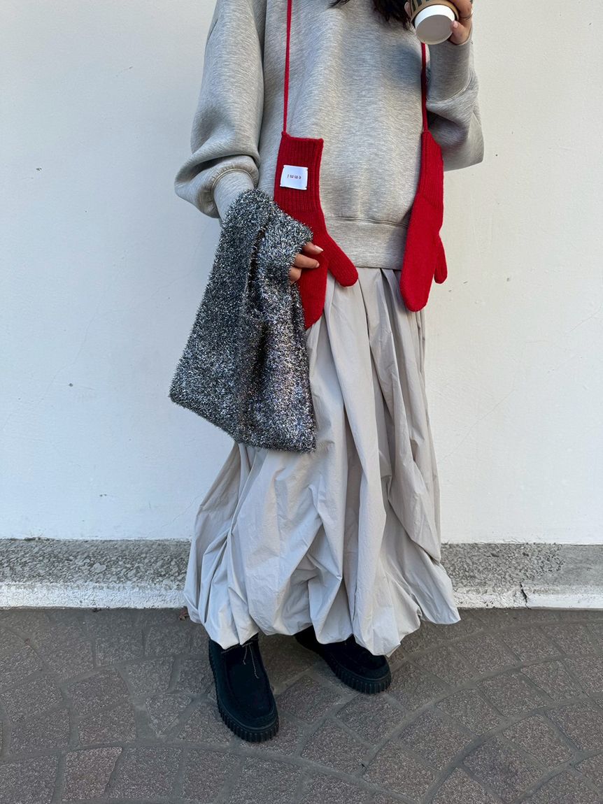 emmi atelier「【NEW YEAR'S SPECIAL ITEM】ダンボールフーディ&times;スカートセット」|ワンピース|