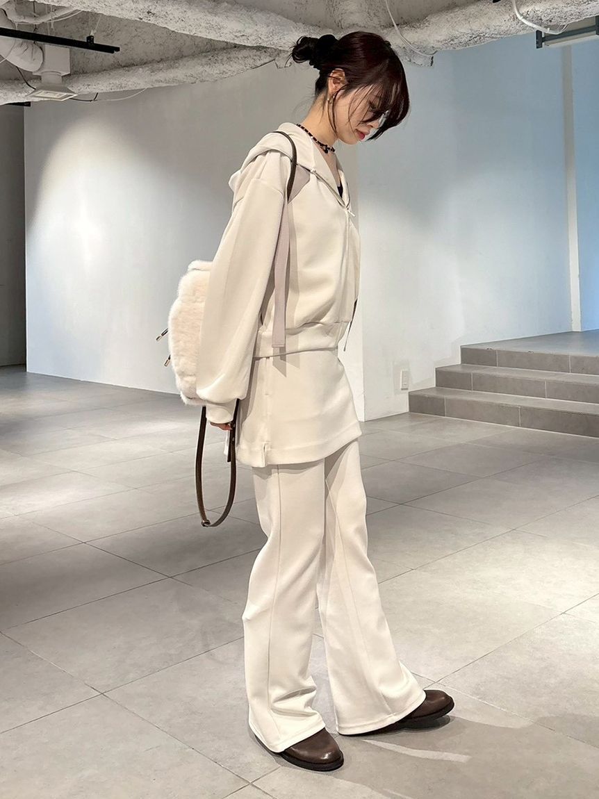 LILY BROWN「【NEW YEAR'S SPECIAL ITEM】ボンディングセットアップ」|ワンピース|