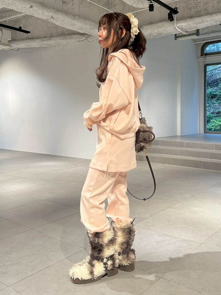 LILY BROWN「【NEW YEAR'S SPECIAL ITEM】ボンディングセットアップ」|ワンピース|