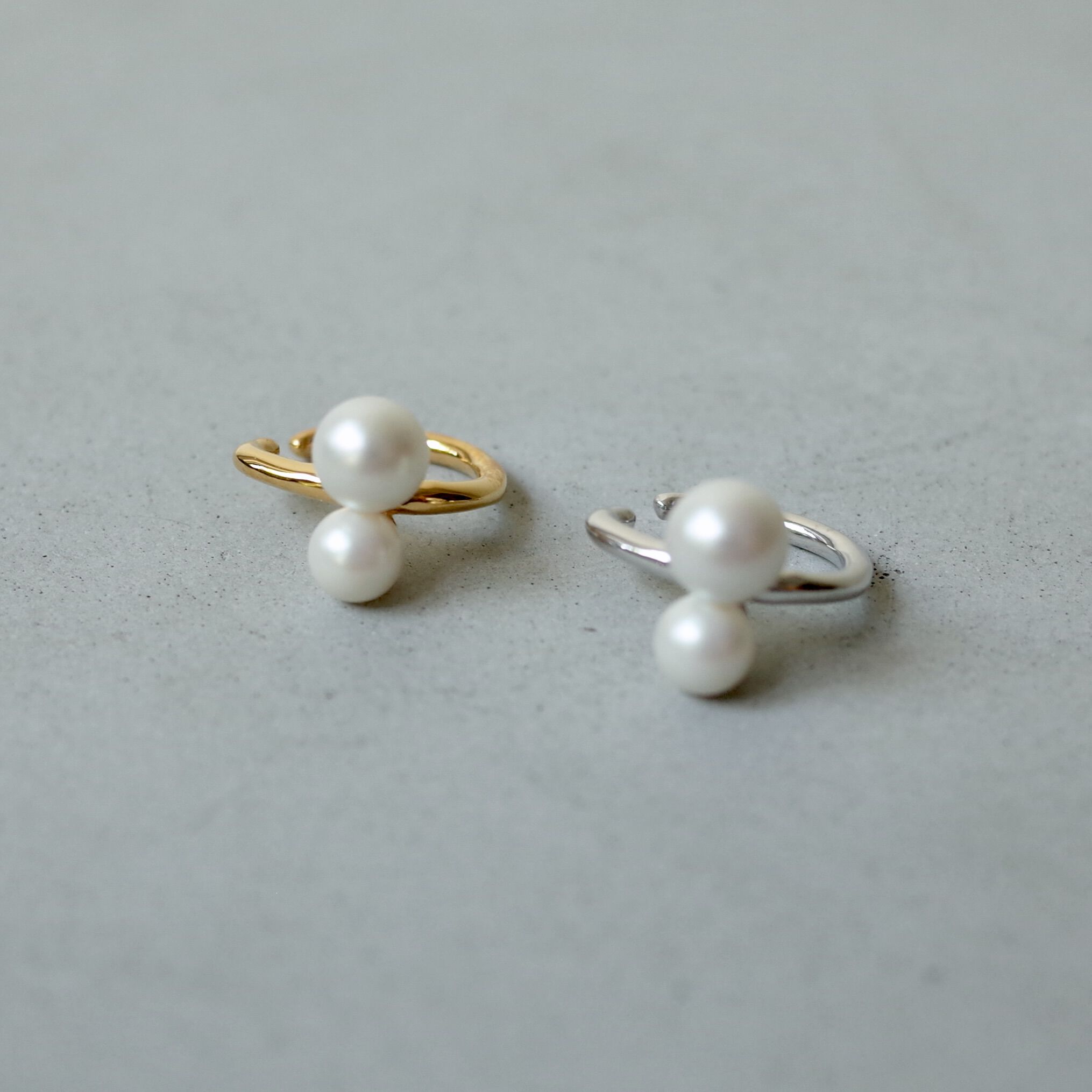 warmth「Vertical Pearl Ear Cuff」|イヤーカフ|ゴールド