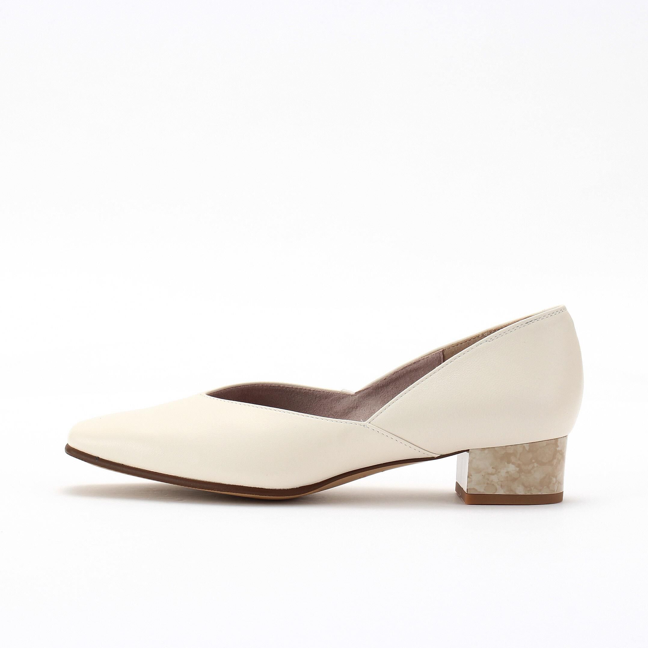 銀座かねまつ「LSFC2630SHPIVR 【本革】【防水】アクアベルスクエアトゥパンプス」|パンプス|