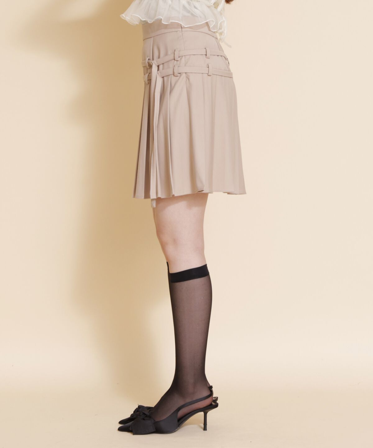 REDYAZEL「ダブルベルトプリーツミニスカート」|フレア|