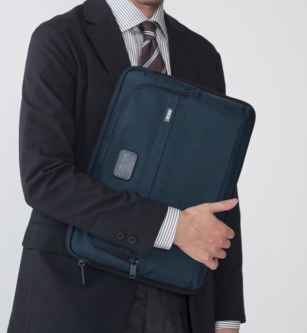 SHIPS「【SHIPS別注】TUMI:ラージ（PC15インチまで）・ラップトップ・カバー」|ビジネスバッグ|