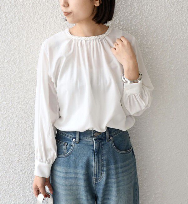 SHIPS Colors 「《予約》SHIPS Colors:〈手洗い可能〉デコレーション クルーネック ブラウス◆」|シャツ・ブラウス|