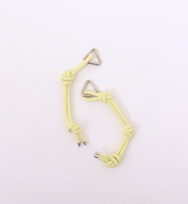 NOLLEY'S「トライアングルカラビナマルチチャーム」|ブローチ・コサージュ|