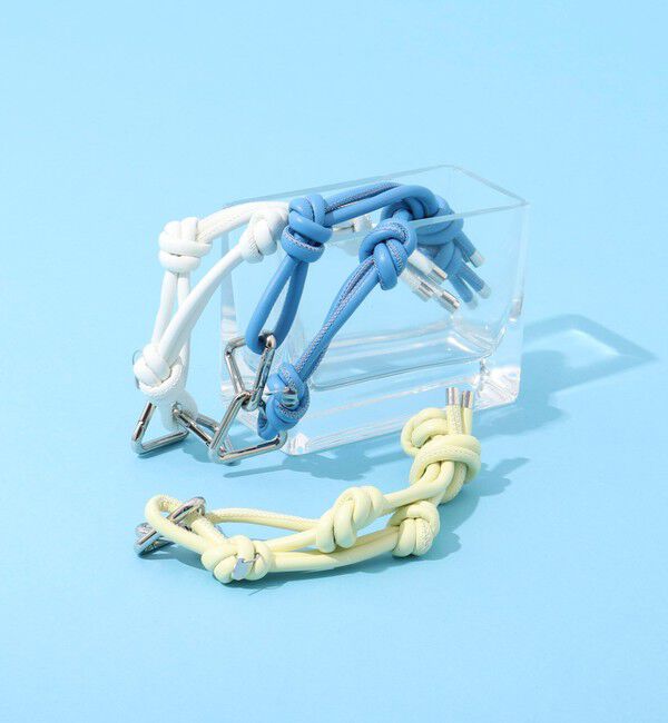 NOLLEY'S「トライアングルカラビナマルチチャーム」|ブローチ・コサージュ|