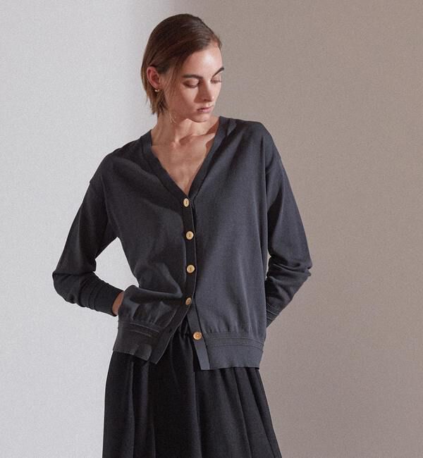 Liesse「アクセント釦カーディガン」|カーディガン|スミクロ