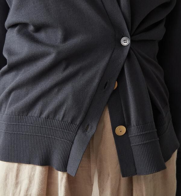 Liesse「アクセント釦カーディガン」|カーディガン|