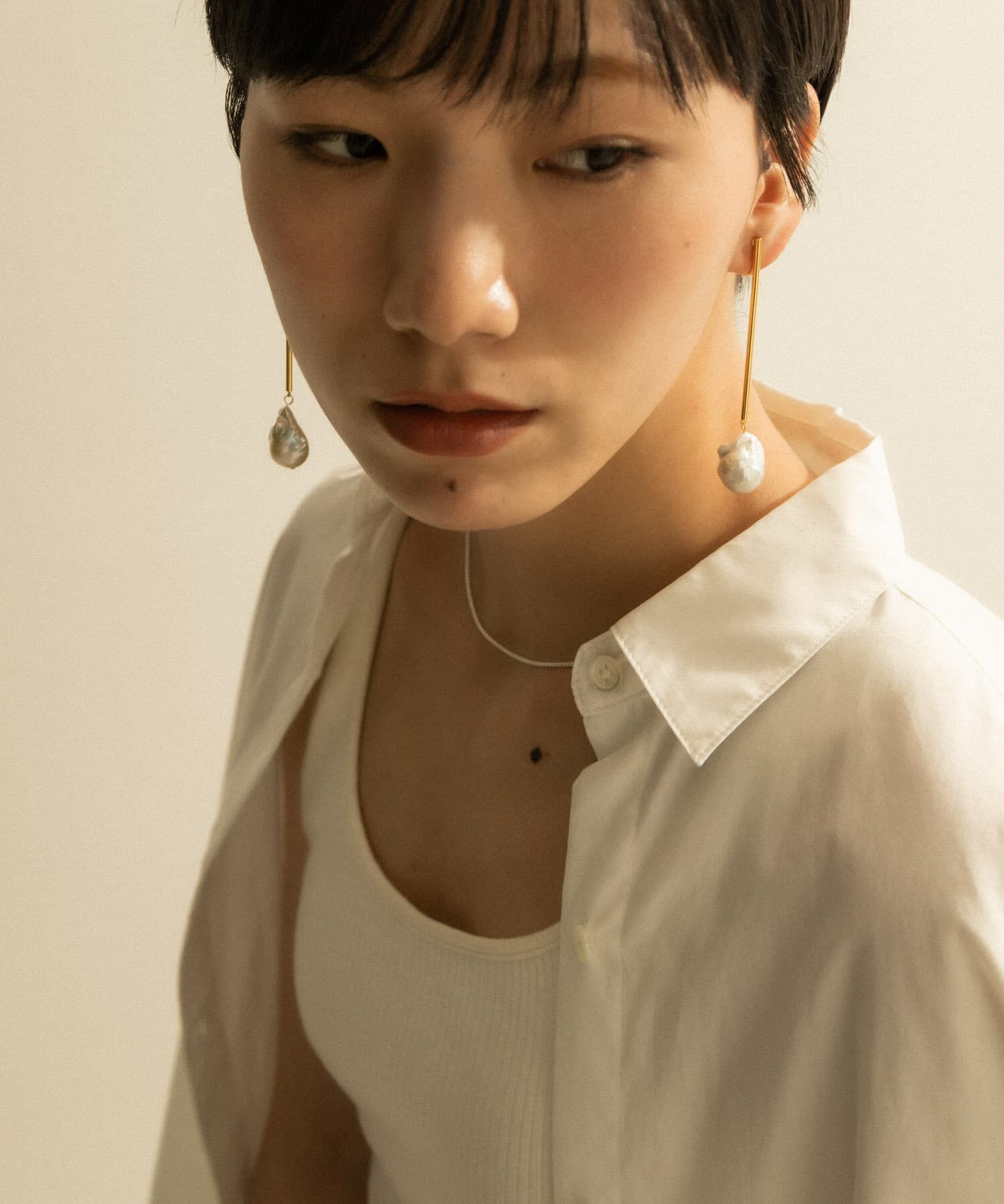 SMELLY「SMELLY so&rsquo;　baroque pearl bar earring」|イヤリング|