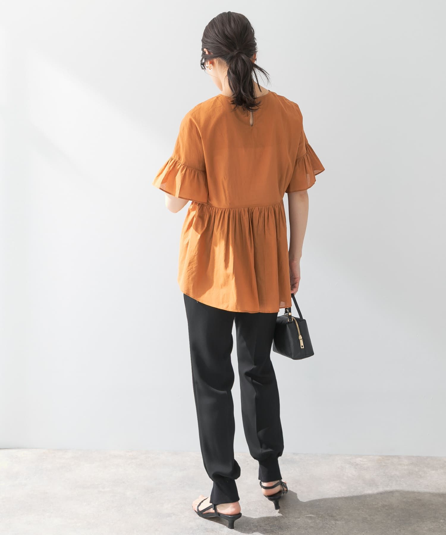 URBAN RESEARCH ROSSO「F by ROSSO　コットンボイル切替ギャザーブラウス」|シャツ・ブラウス|