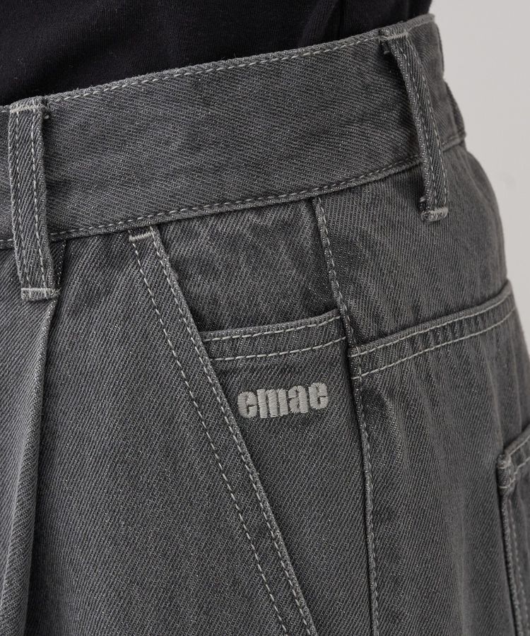 earth music&ecology「ワンポイントロゴ刺繍デニムパンツ」|デニム|