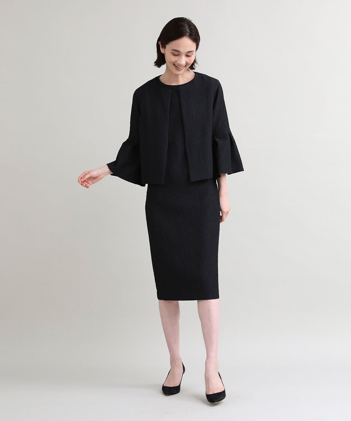 7-IDconcept.「フクレジャカードタックフレアスリーブジャケット」|ノーカラージャケット|