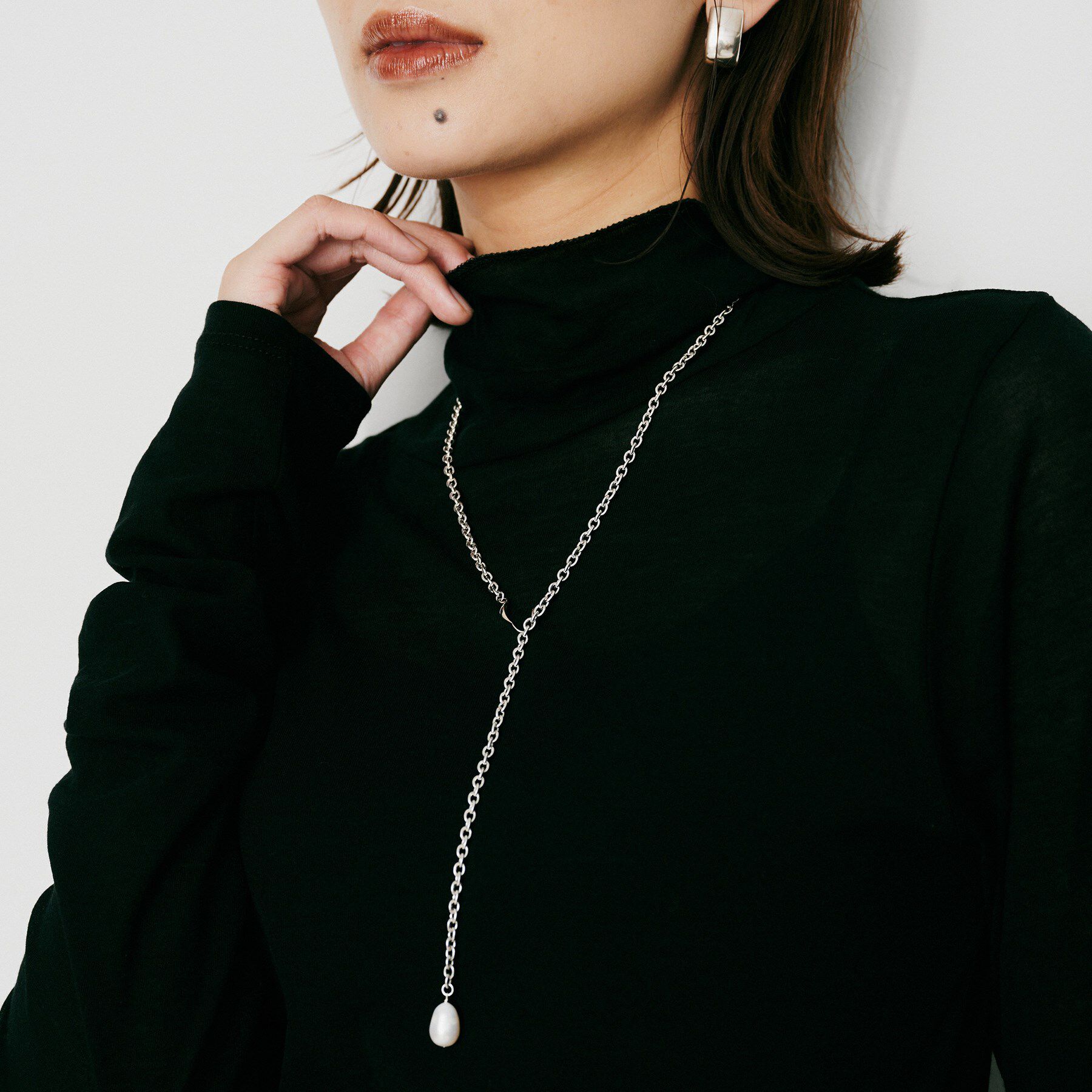 UNTITLED「【PHILIPPE AUDIBERT】Claire nava Y字ネックレス」|ネックレス|