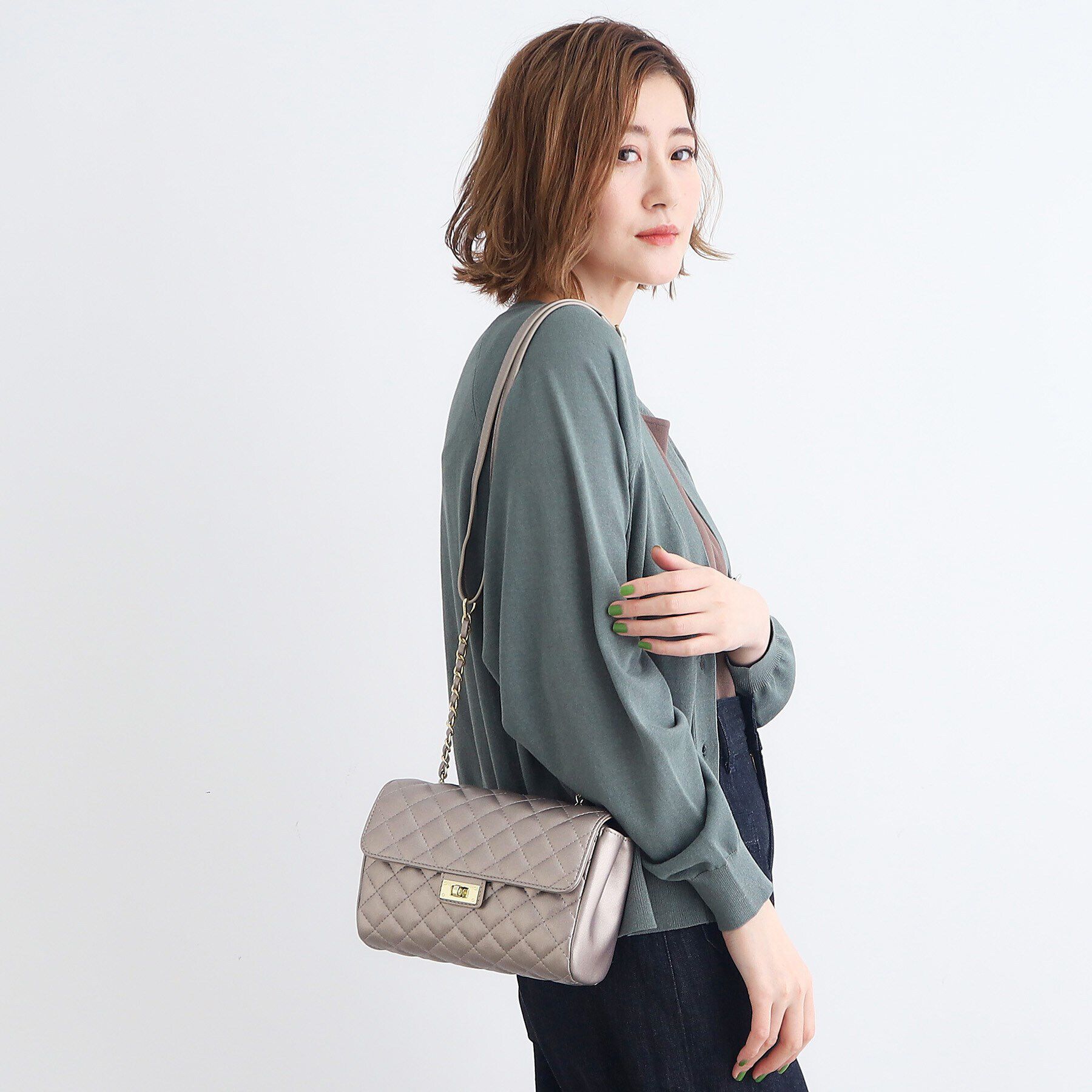 grove「キルトチェーンショルダー」|ショルダー・メッセンジャー|ブラックシルバー(0