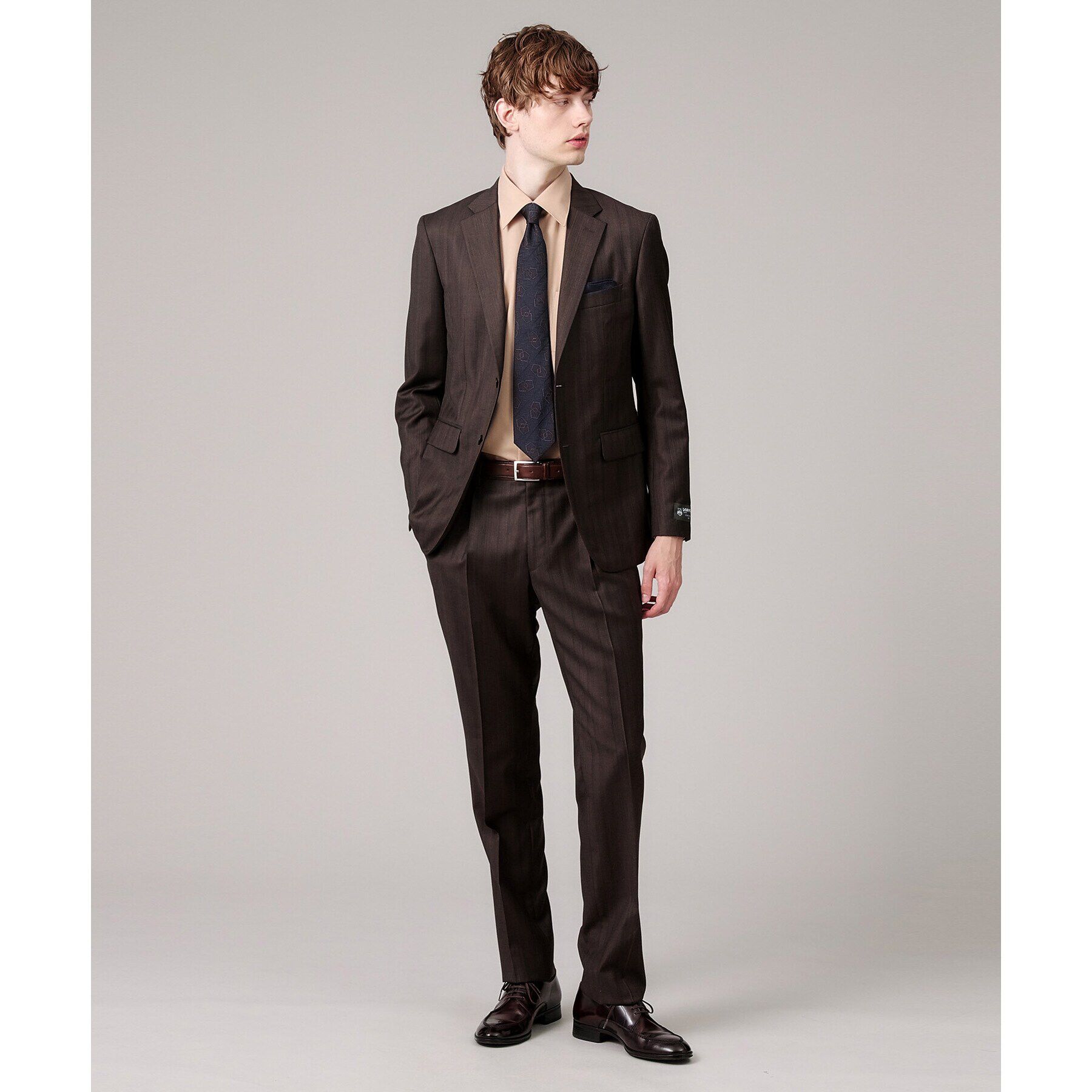 TAKEO KIKUCHI「【Made in JAPAN】シャドー矢羽根 525ペンタゴン ネクタイ」|ネクタイ・蝶ネクタイ|