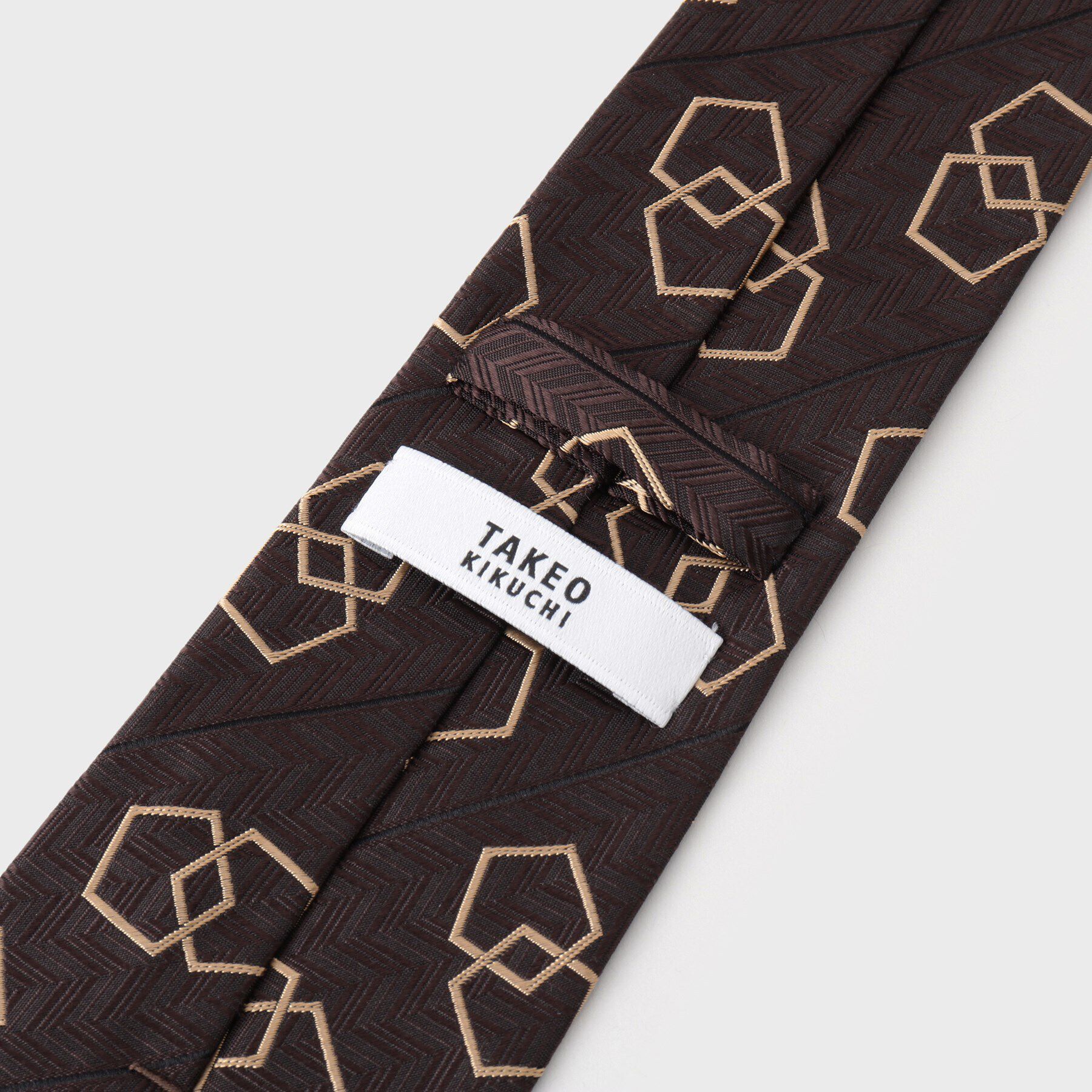 TAKEO KIKUCHI「【Made in JAPAN】シャドー矢羽根 525ペンタゴン ネクタイ」|ネクタイ・蝶ネクタイ|