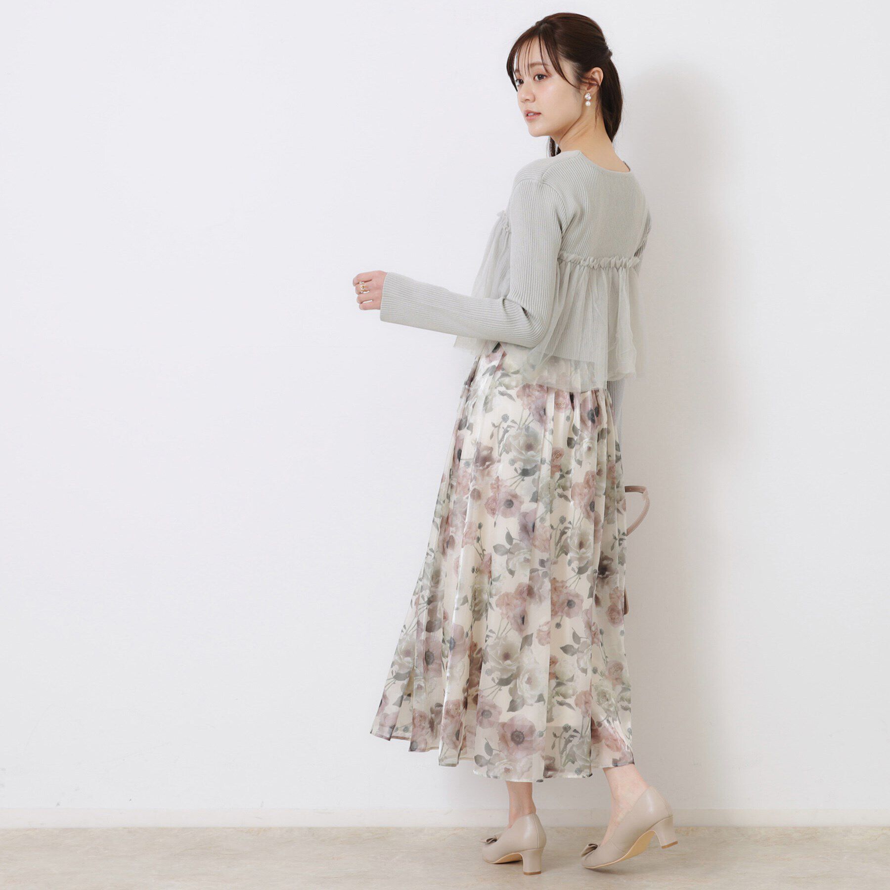 Couture broach「チュールフリル付Vネックカーディガン」|カーディガン|