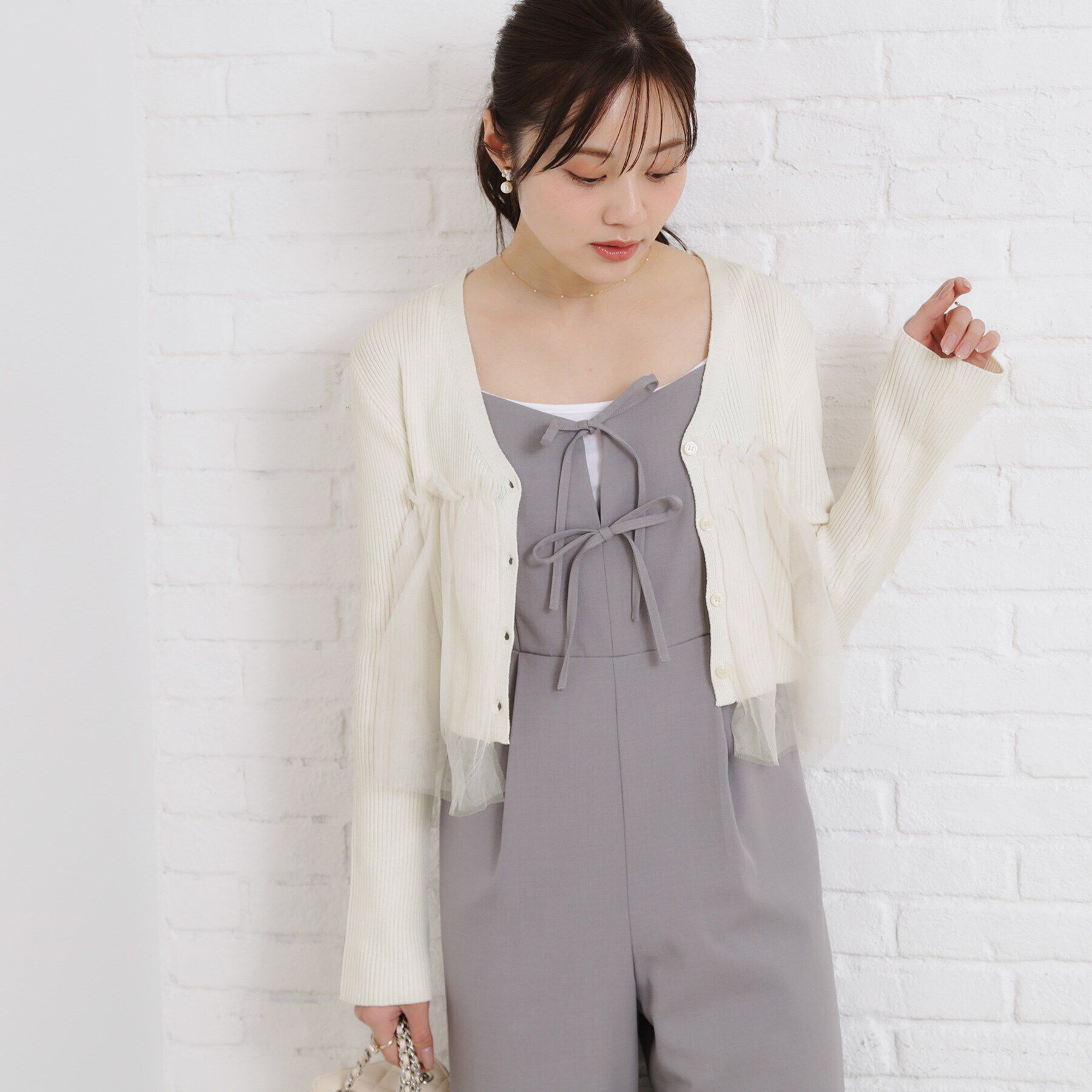 Couture broach「チュールフリル付Vネックカーディガン」|カーディガン|