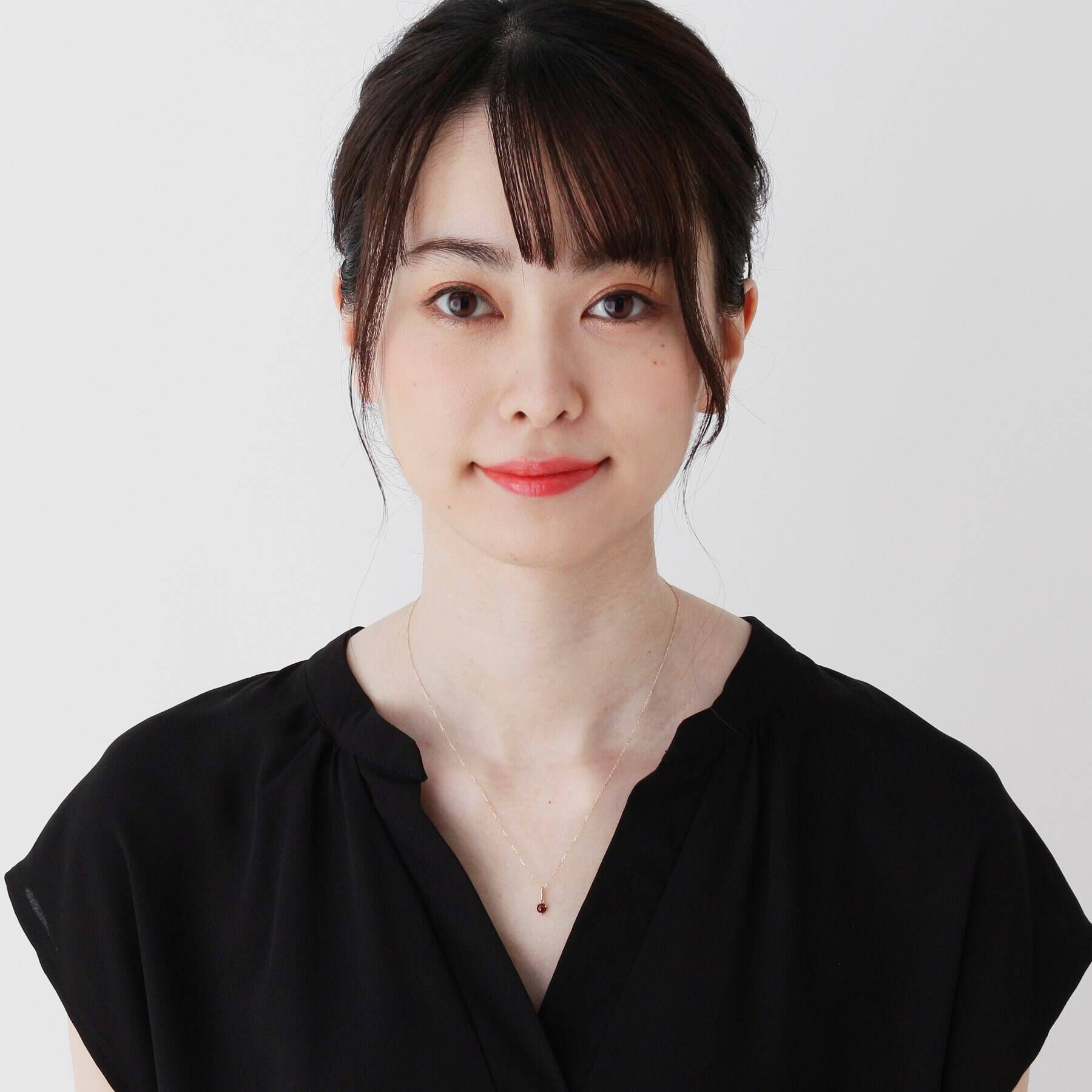 COCOSHNIK「【WEB限定】K10スピリチュアルストーン（ガーネット）ネックレス」|ネックレス|