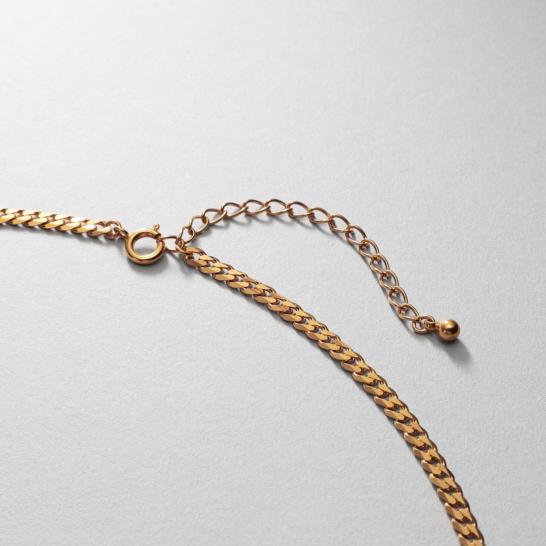 COCOSHNIK ONKITSCH「シルバー デザインチェーン ライトフラットカーブネックレス（38cm） GP」|ネックレス|