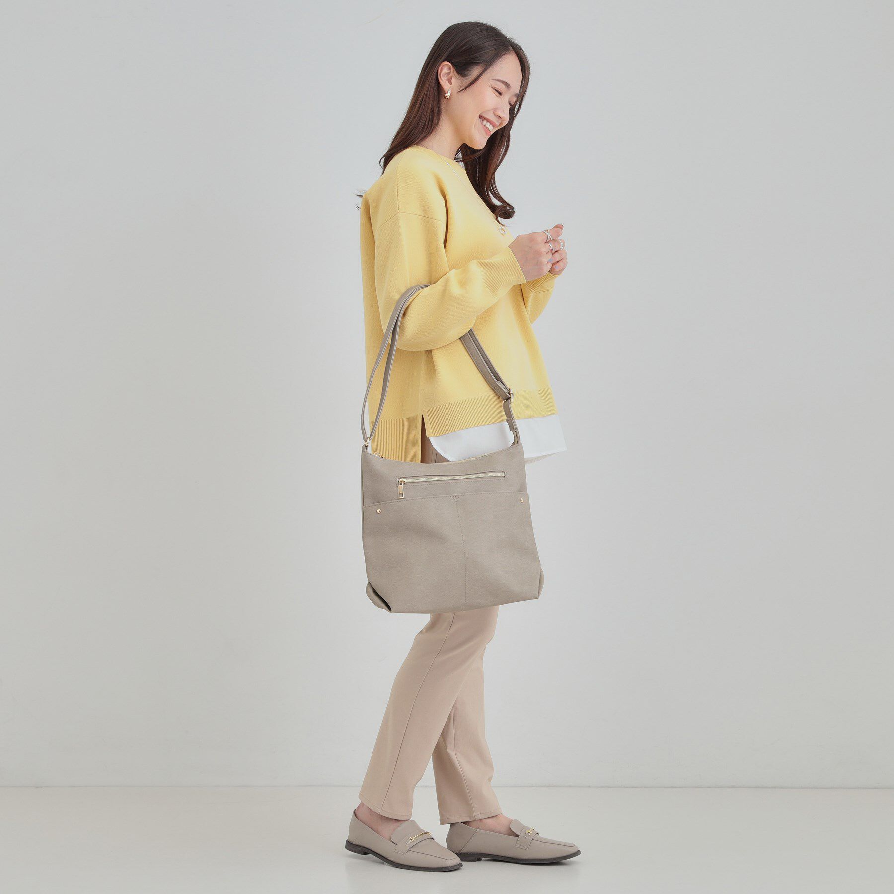 SHOO･LA･RUE「フロントWポケットショルダーバッグ」|ショルダー・メッセンジャー|