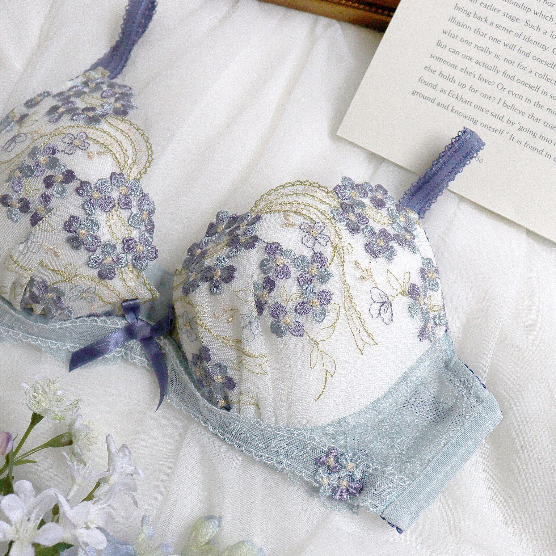 Risa Magli「クラーラ ブラジャー（E-F)＜リサマリ ミラクル谷間ブラ＞」|インナー|